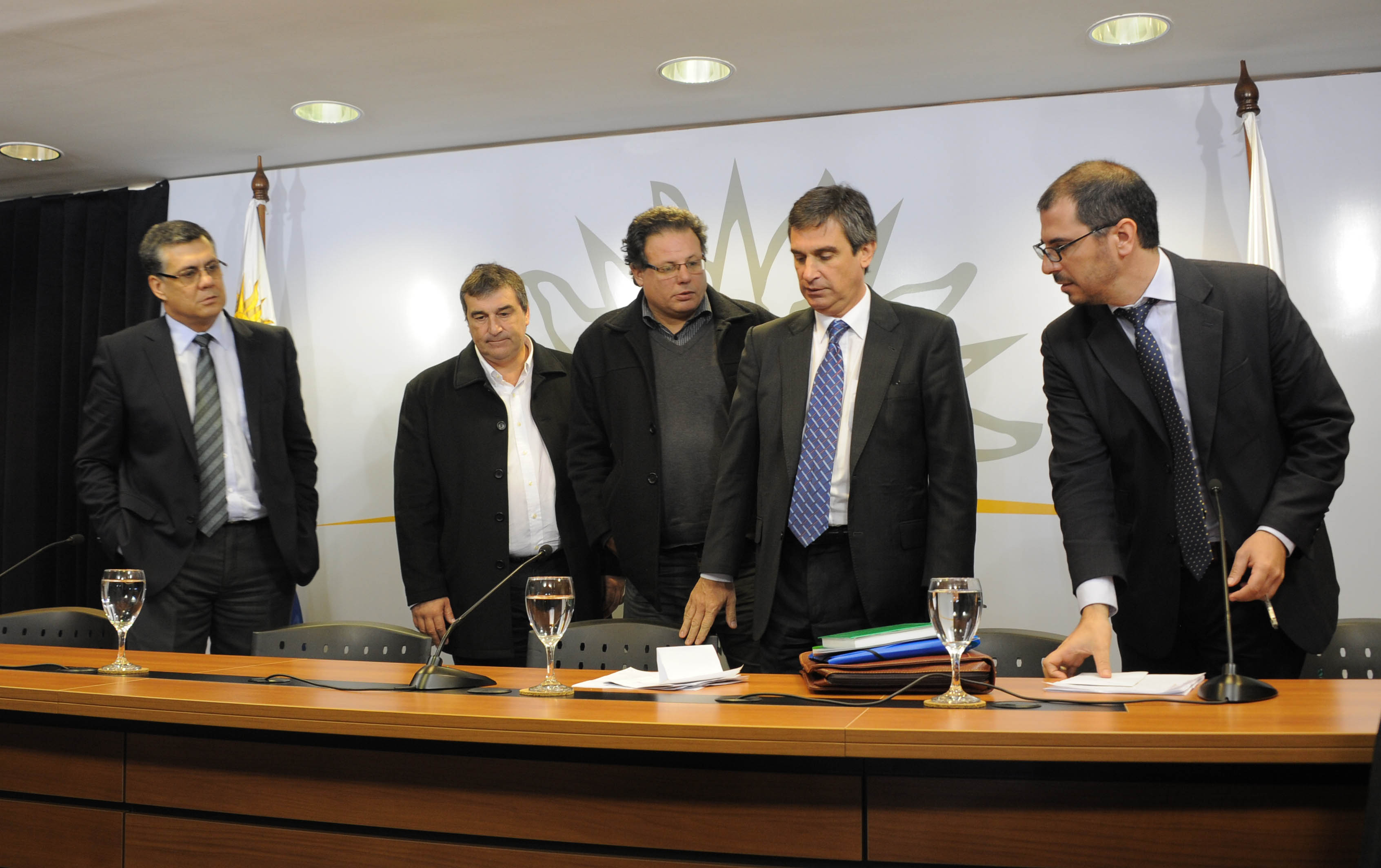 Conferencia de prensa luego de la reunión con los intendentes