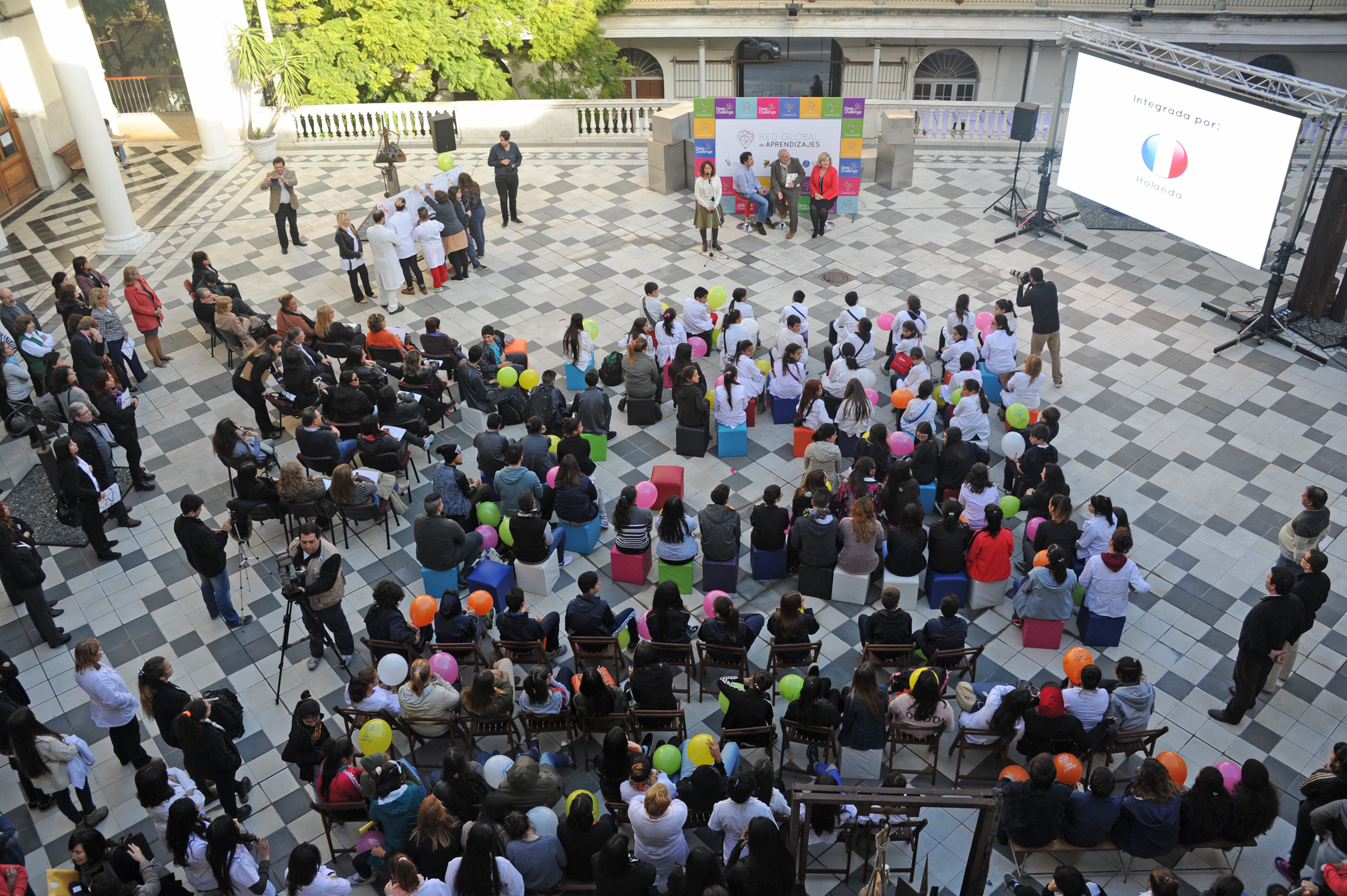 Evento lanzamiento de Desafíos Profundos de la Red Global de Aprendizajes