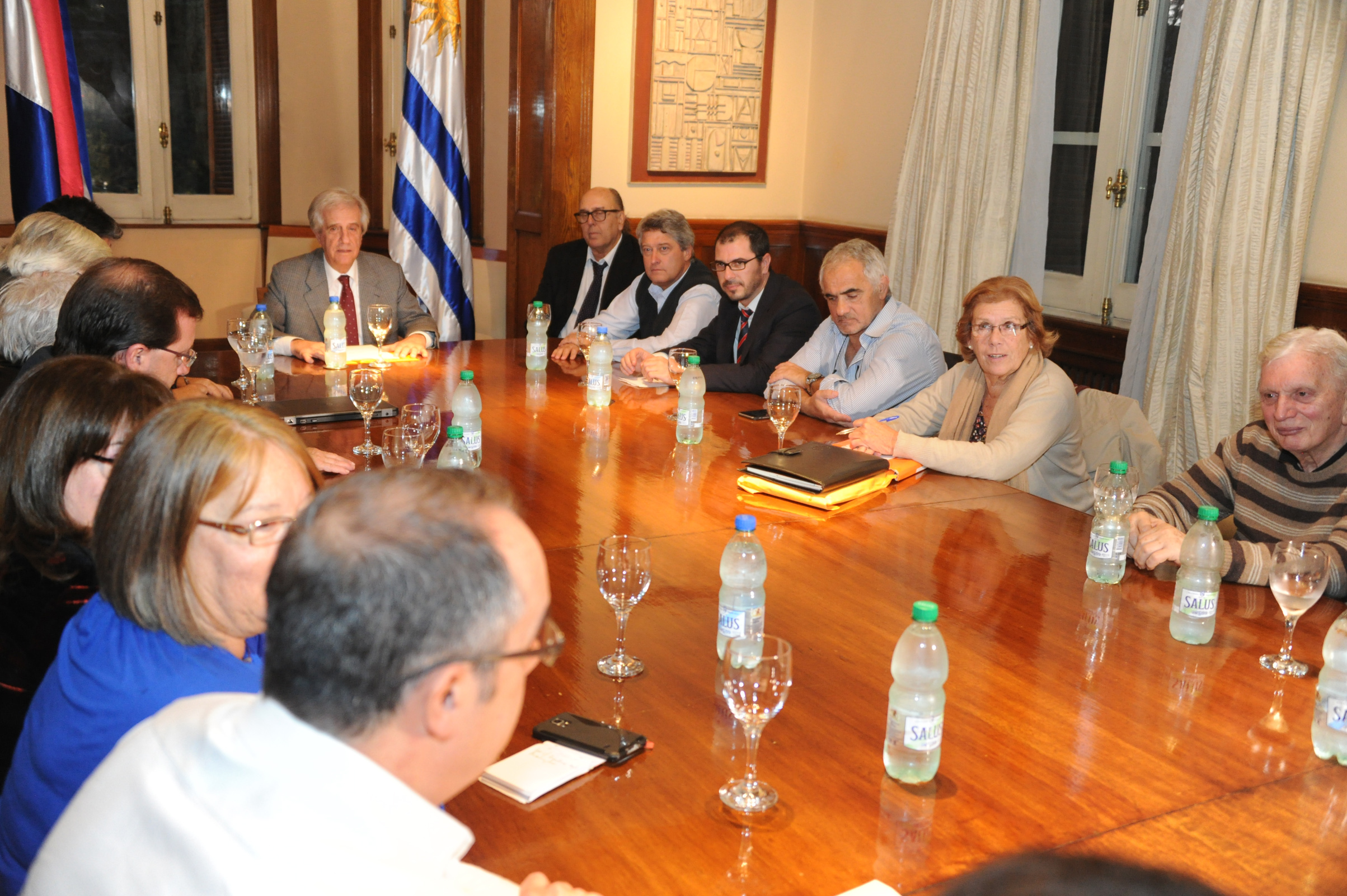 Presidente de la República Tabaré Vázquez recibió a integrantes de la bancada del Frente Amplio