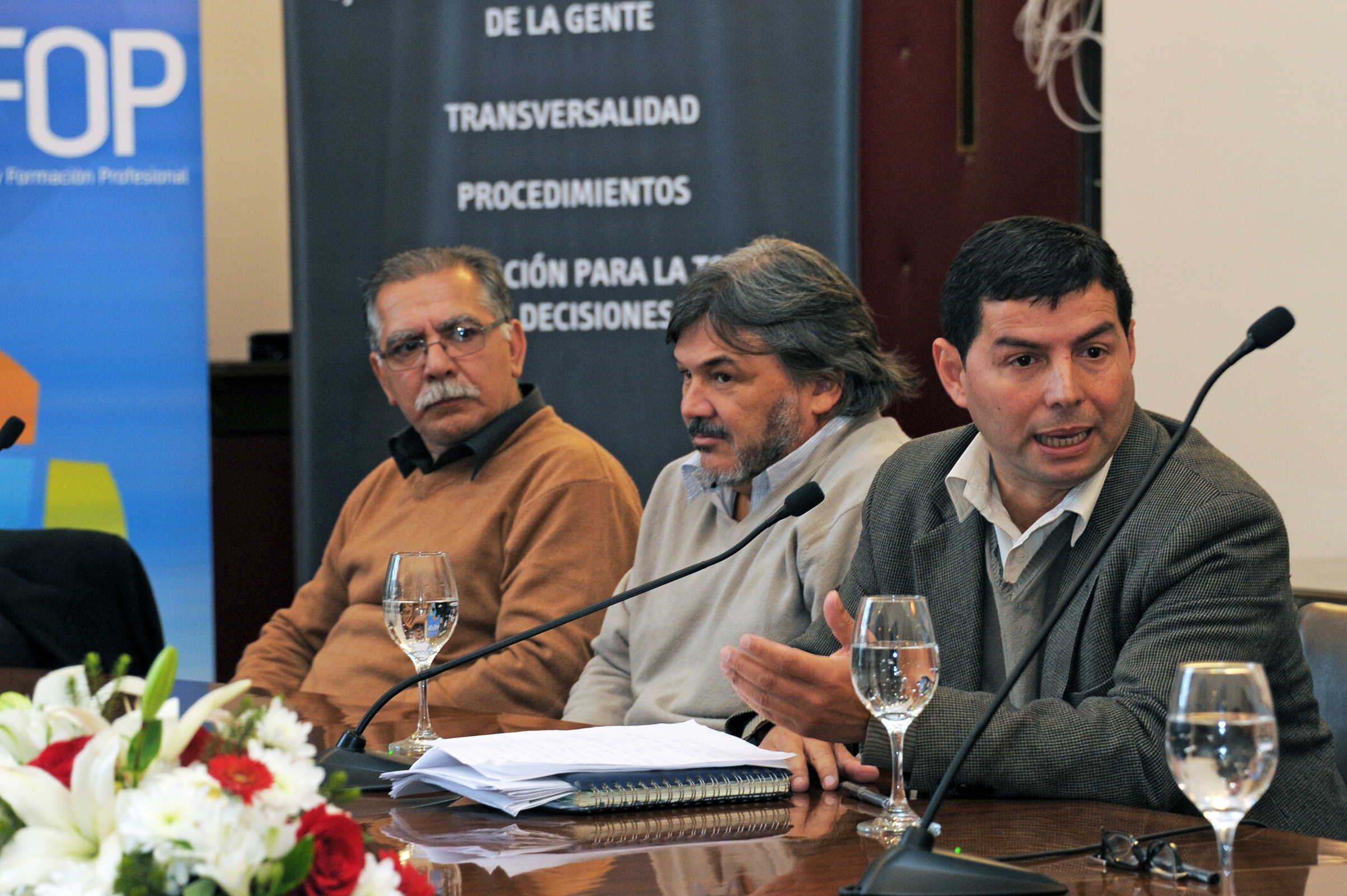 Eduardo Pereyra, director general de Inefop, haciendo uso de la palabra