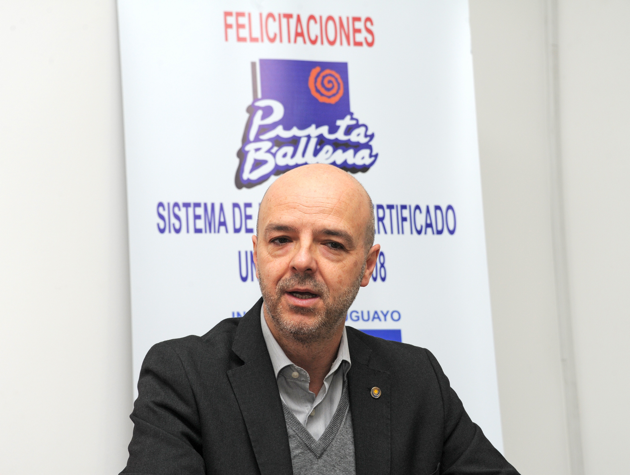 Director Ejecutivo de Uruguay XXI, Antonio Carámbula, dirigiéndose a los presentes