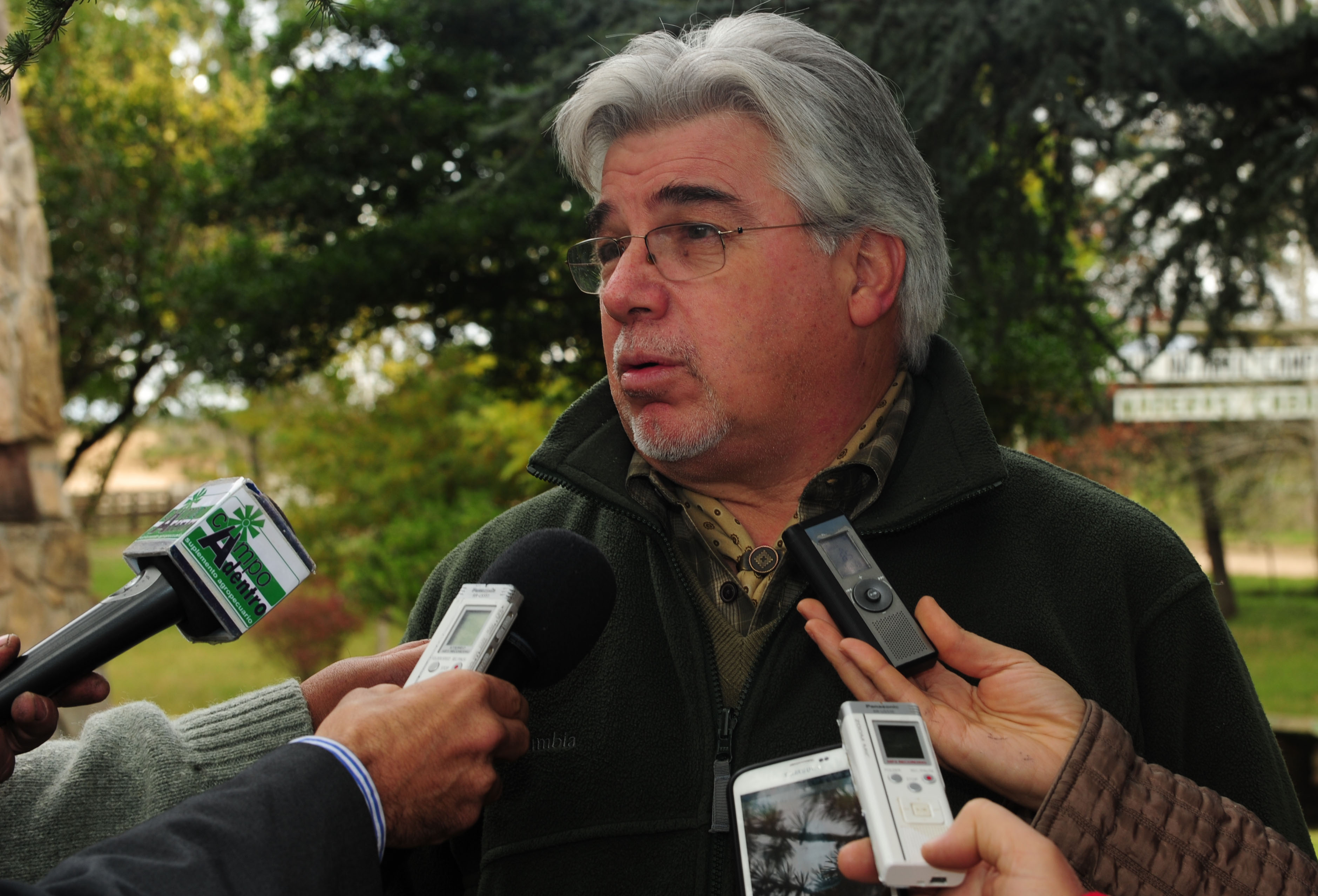 Ministro Tabaré Aguerre en en declaraciones a le prensa