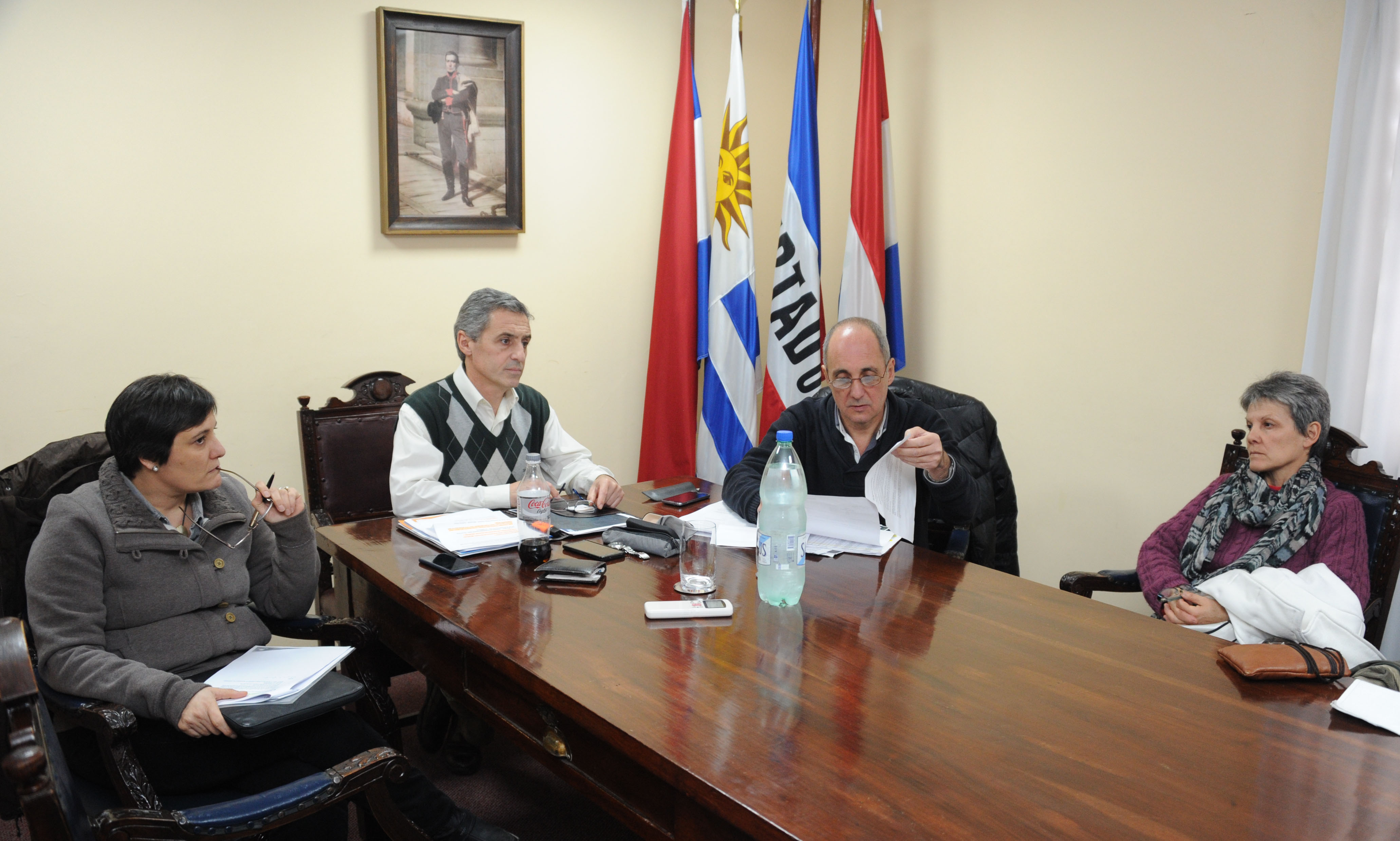 Una de las reuniones de autoridades de OPP con vecinos de Minas