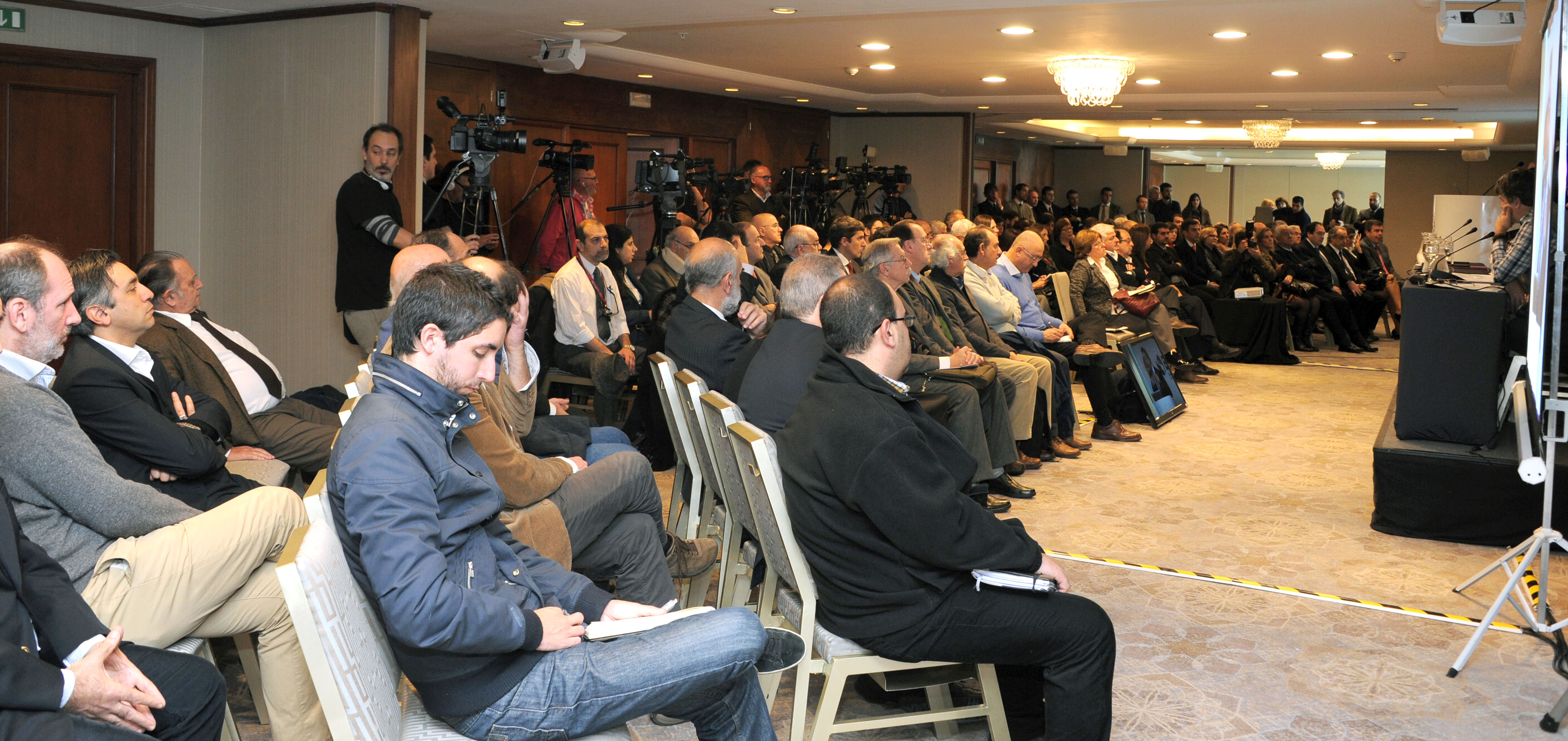 Asistentes a la conferencia