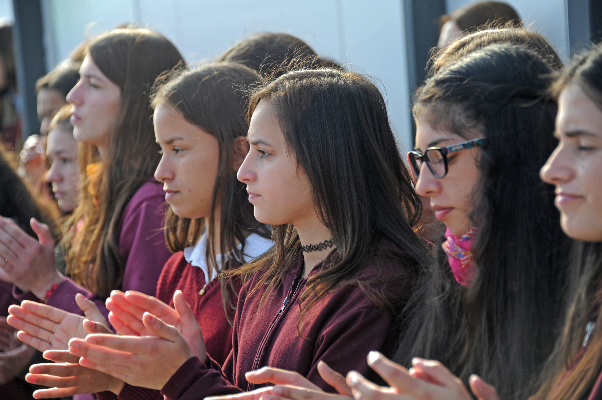 Alumnos de los liceos de Dolores, durante la inauguración