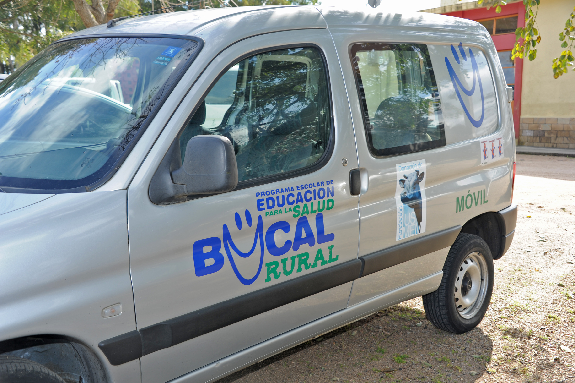 Vehículo de asistencia del Programa Salud Bucal