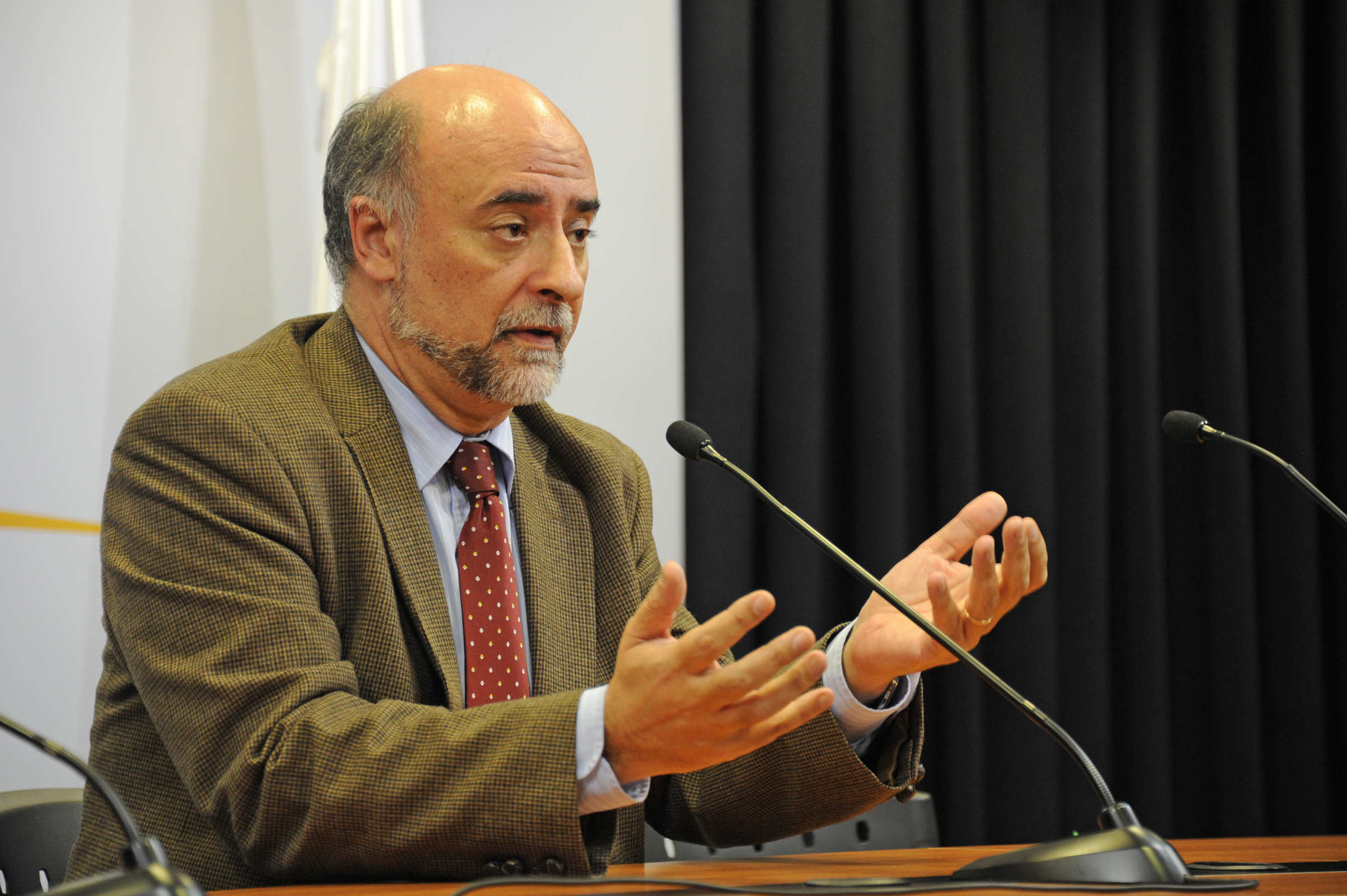 Pablo Mieres, en representación del Partido Independiente