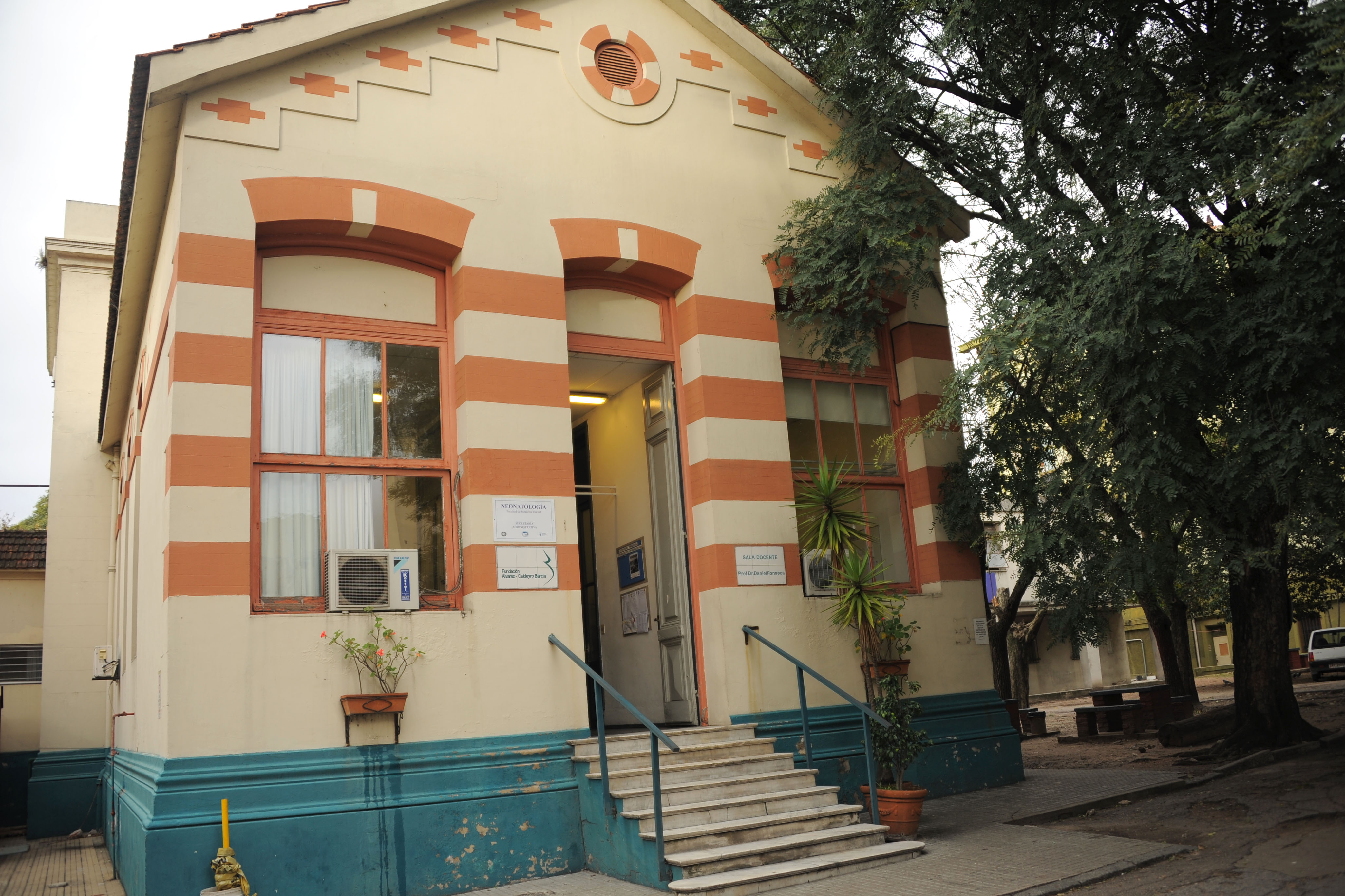 Fachada del CTI neonatal