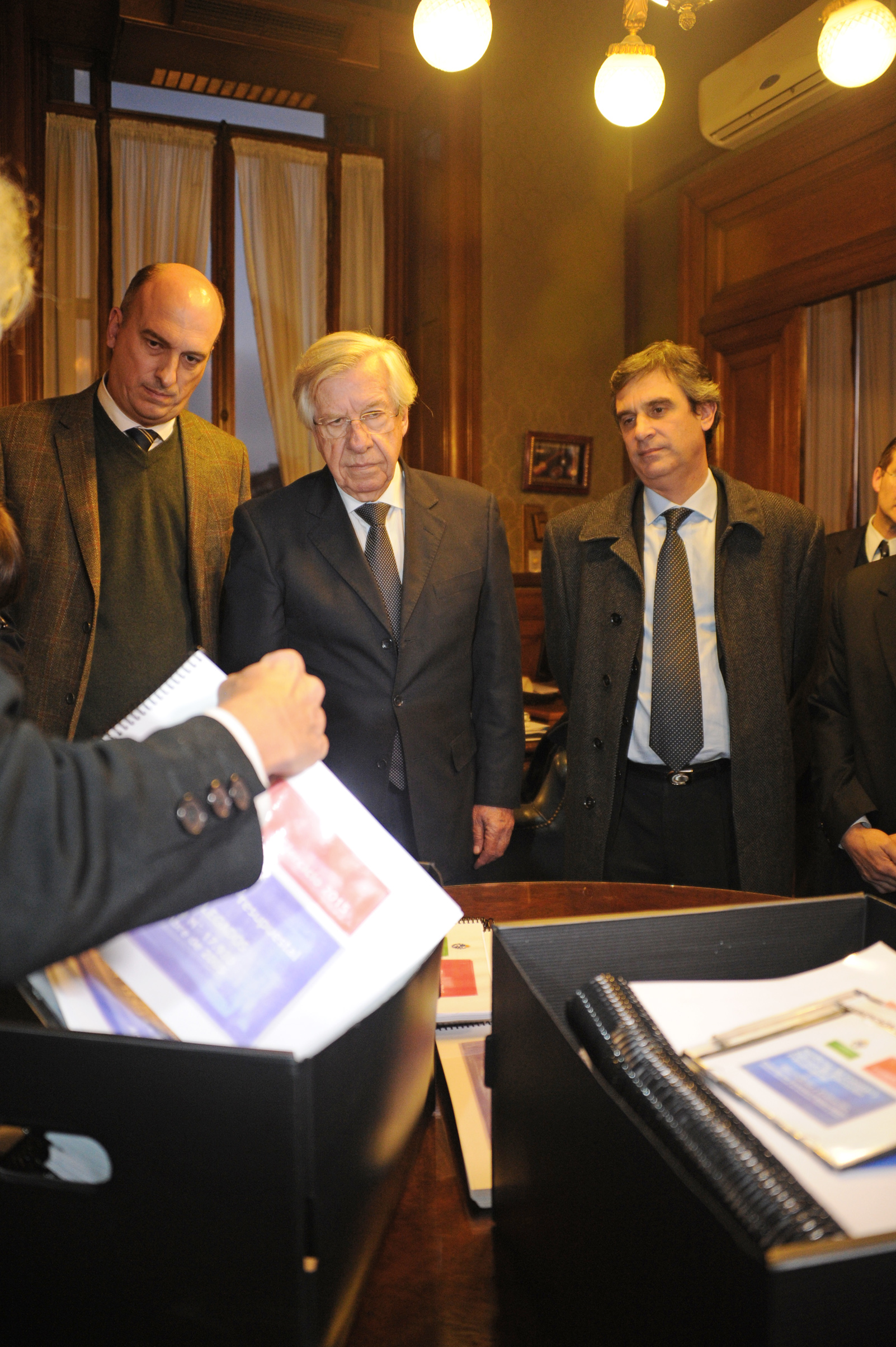 Ministro Danilo Astori junto a Alvaro García, Director de la Oficina de Planeamiento y Presupuesto