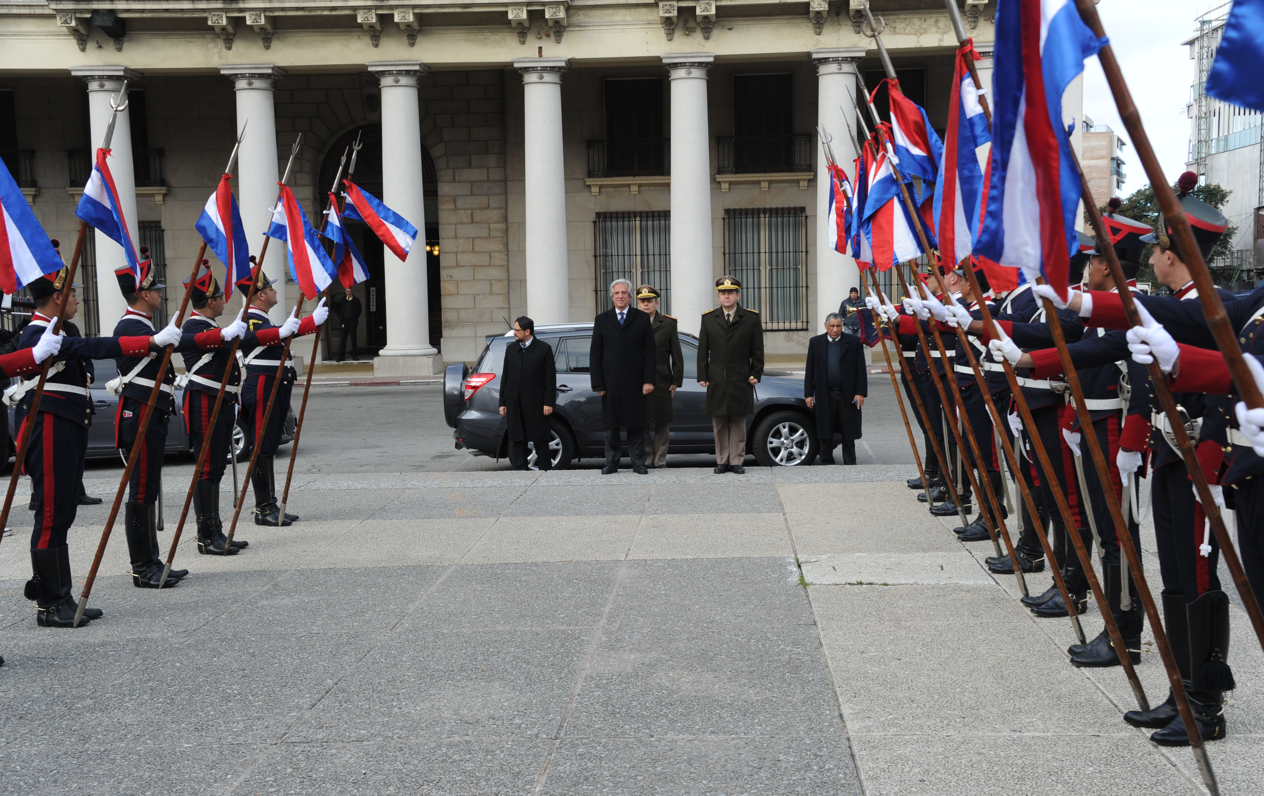 Vázquez llegando a al acto