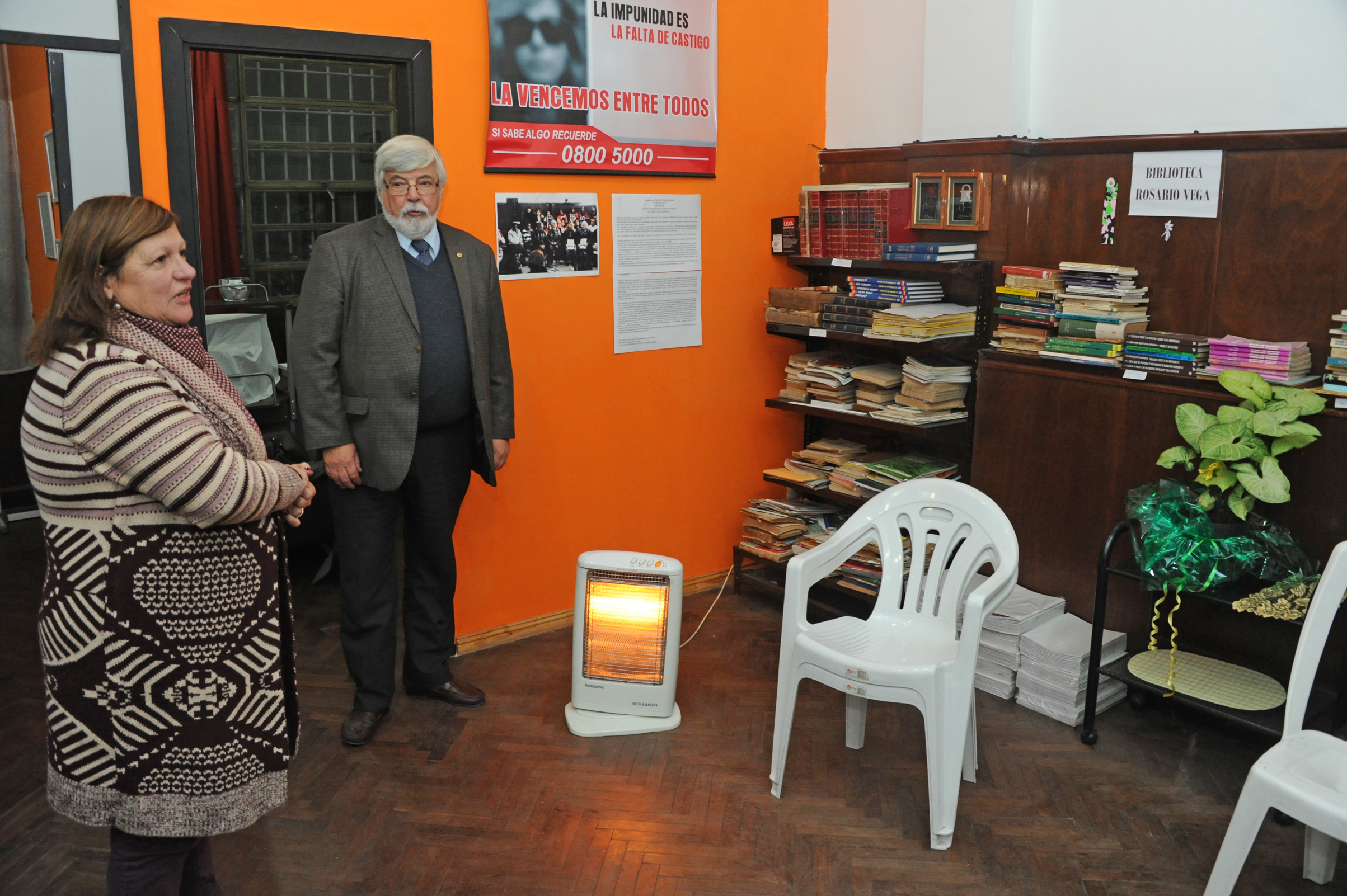 Ministro del Interior, Eduardo Bonomi, recorre las instalaciones de ASFAVIDE