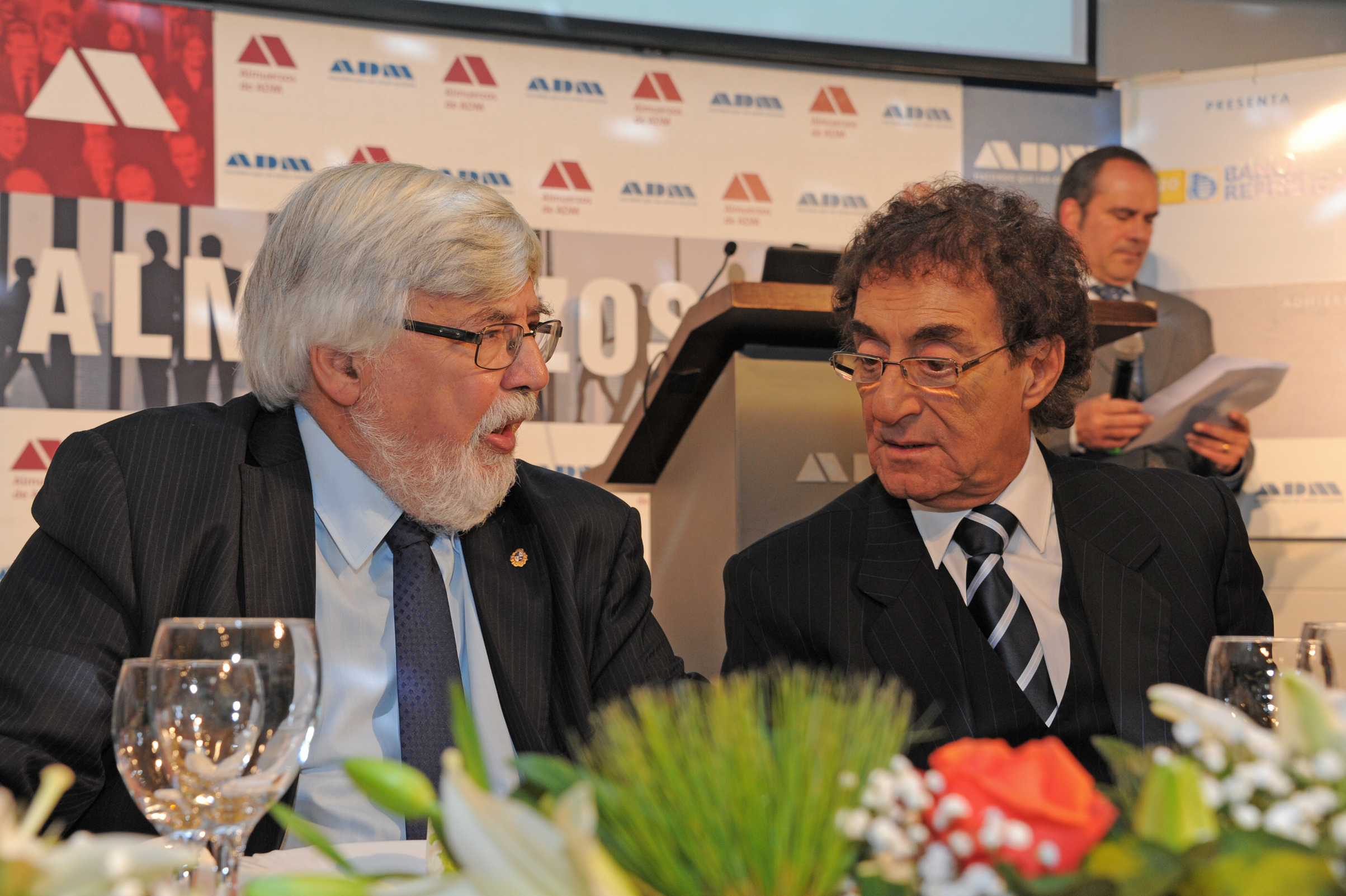 Ministro del Interior, Eduardo Bonomi, junto al presidente de ADM, Jorge Abuchalja