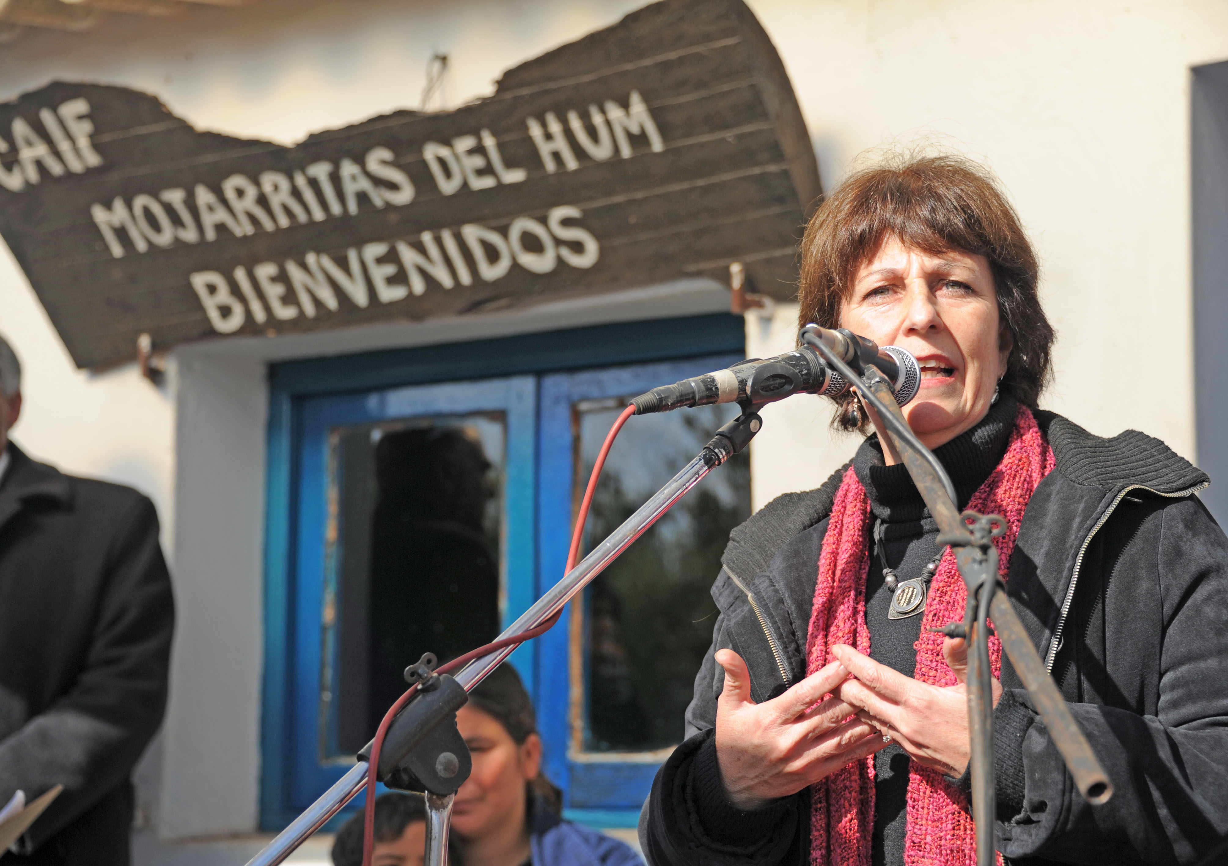 Presidenta del INAU, Marisa Lindner dirigiéndose a los presentes