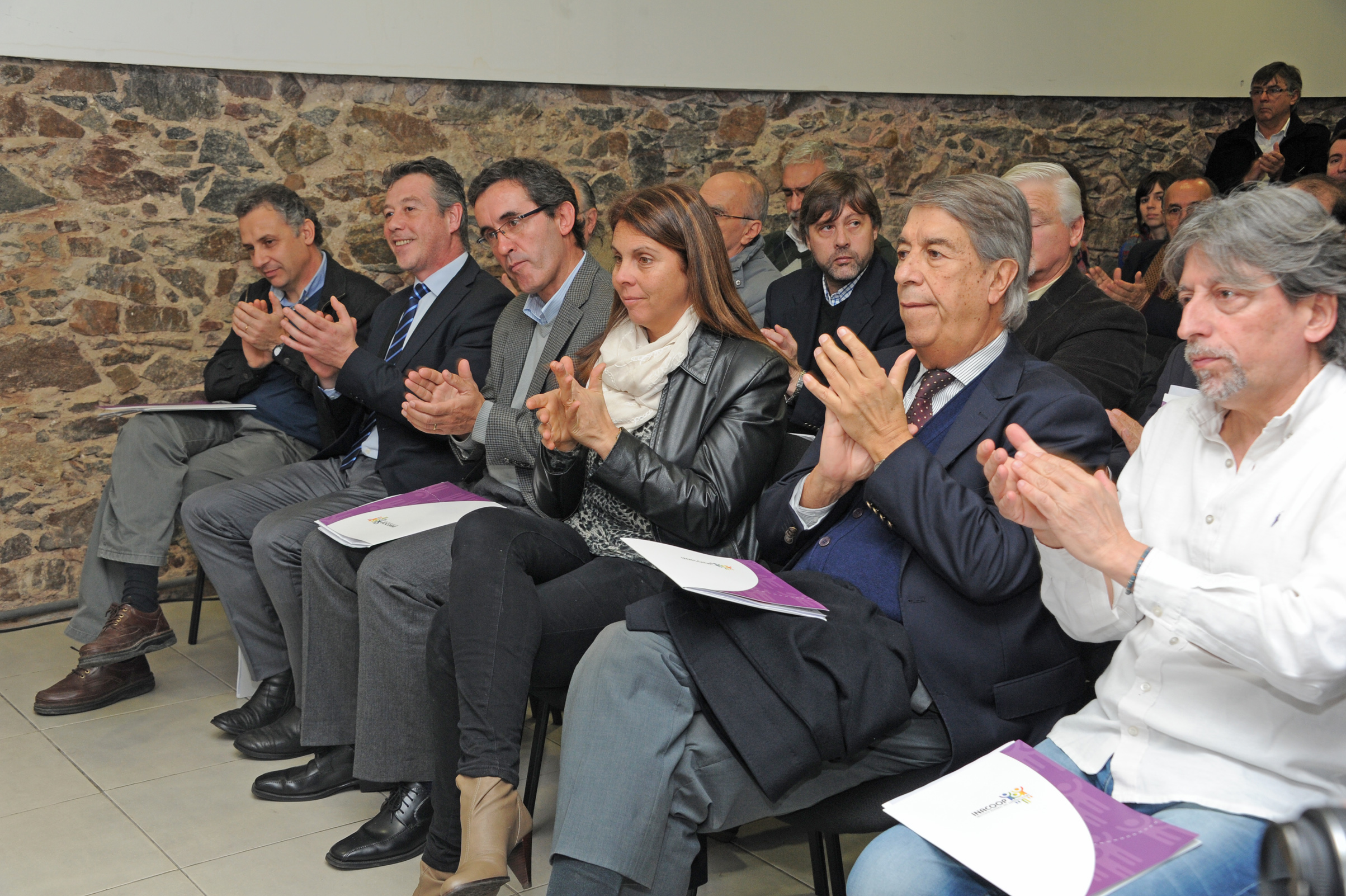 Firma de convenio entre Inefop e Inacoop