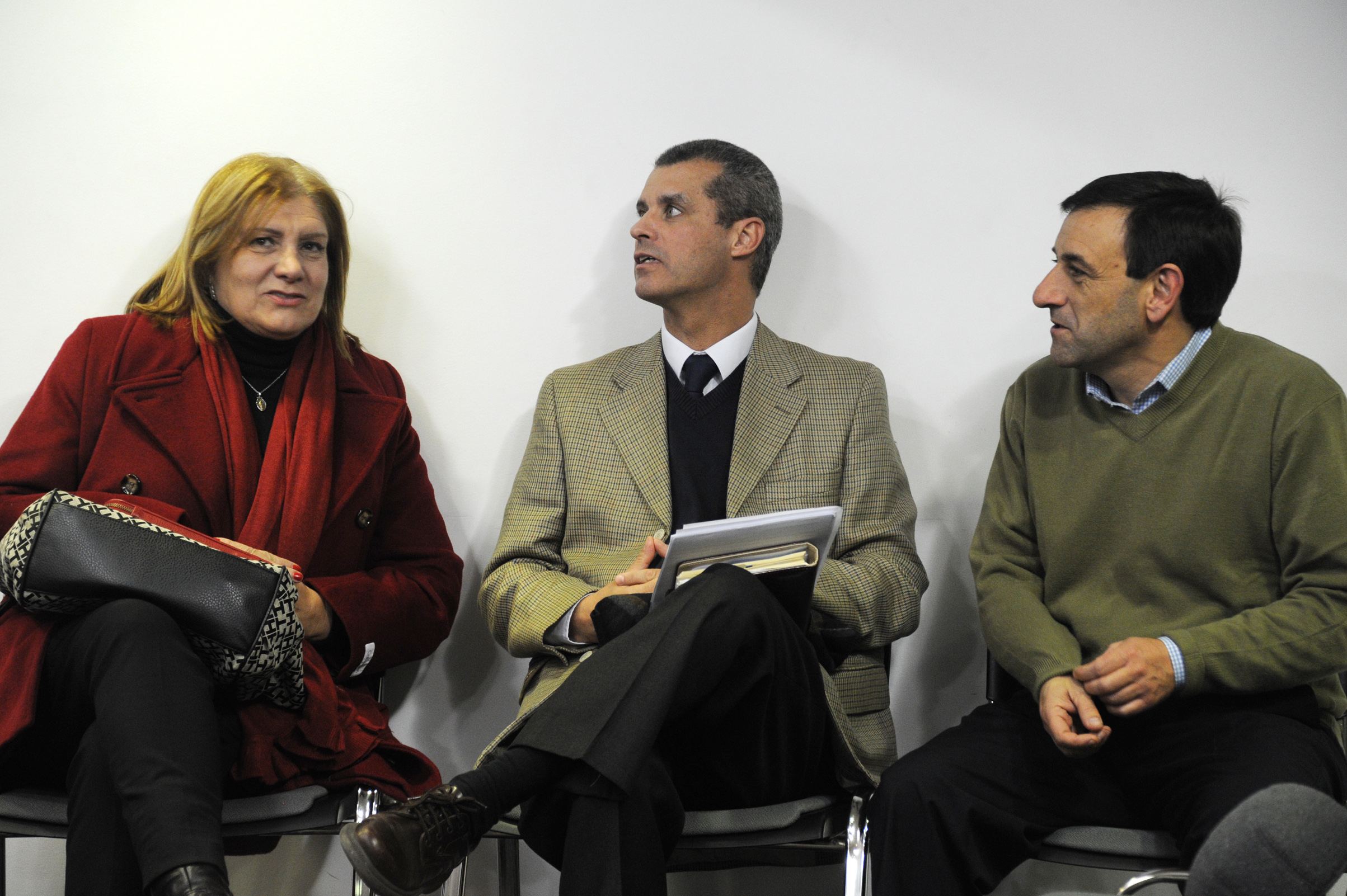 Representantes de los partidos políticos, durante la conferencia de prensa