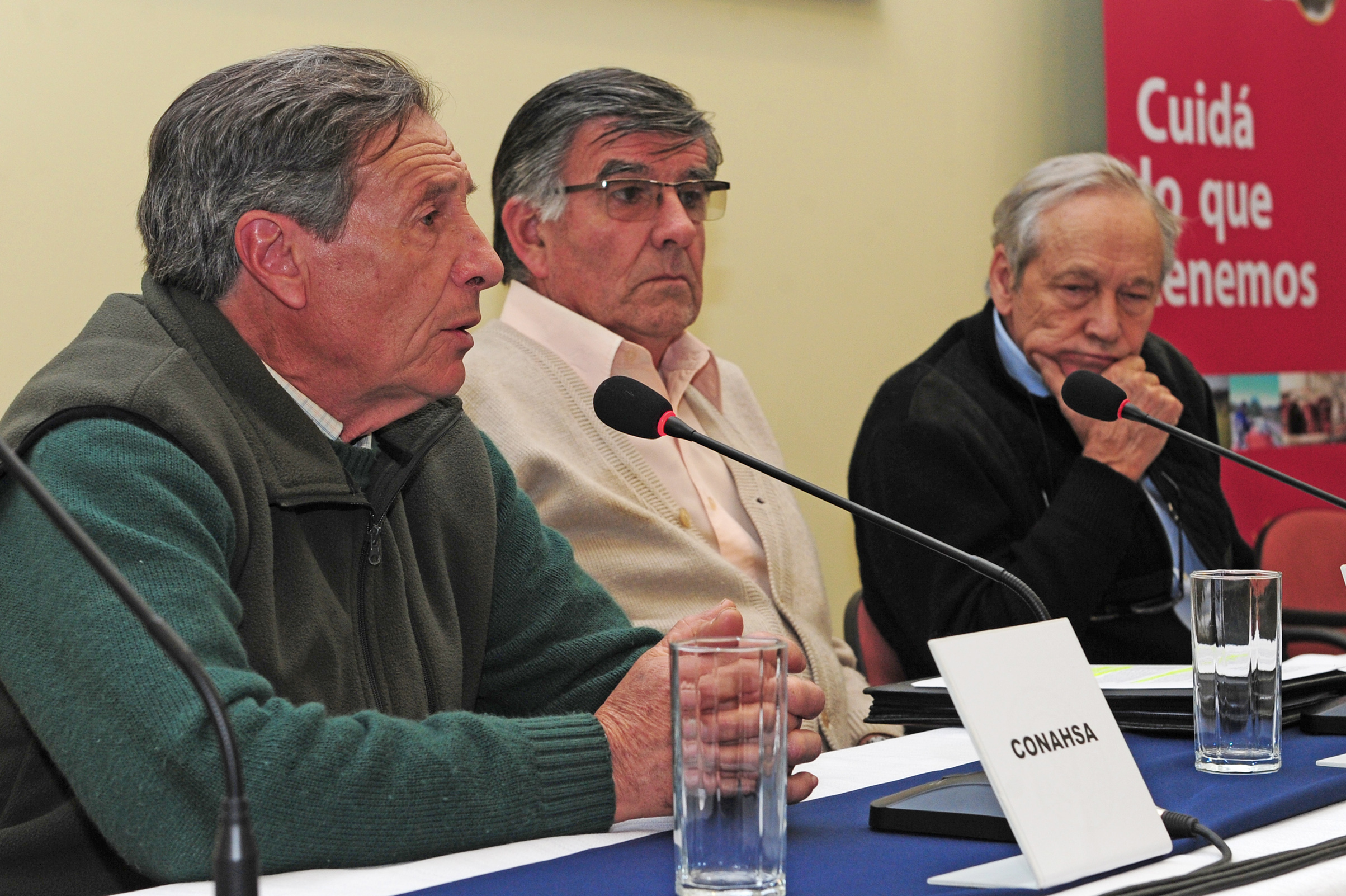 Representante de Conahsa, haciendo uso de la palabra