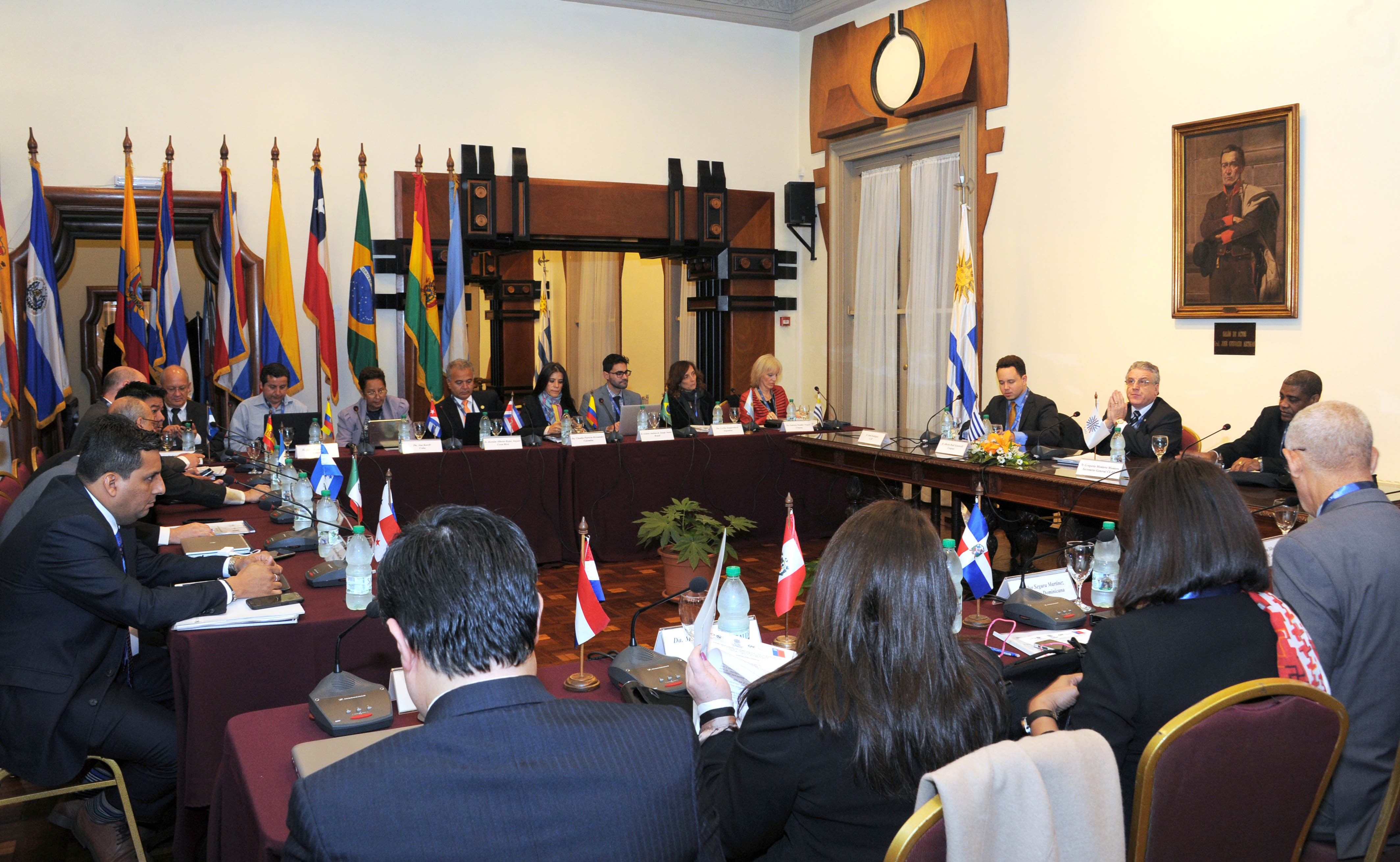 Director de la ONSC, Alberto Scavarelli se dirige a los asistentes la Foro