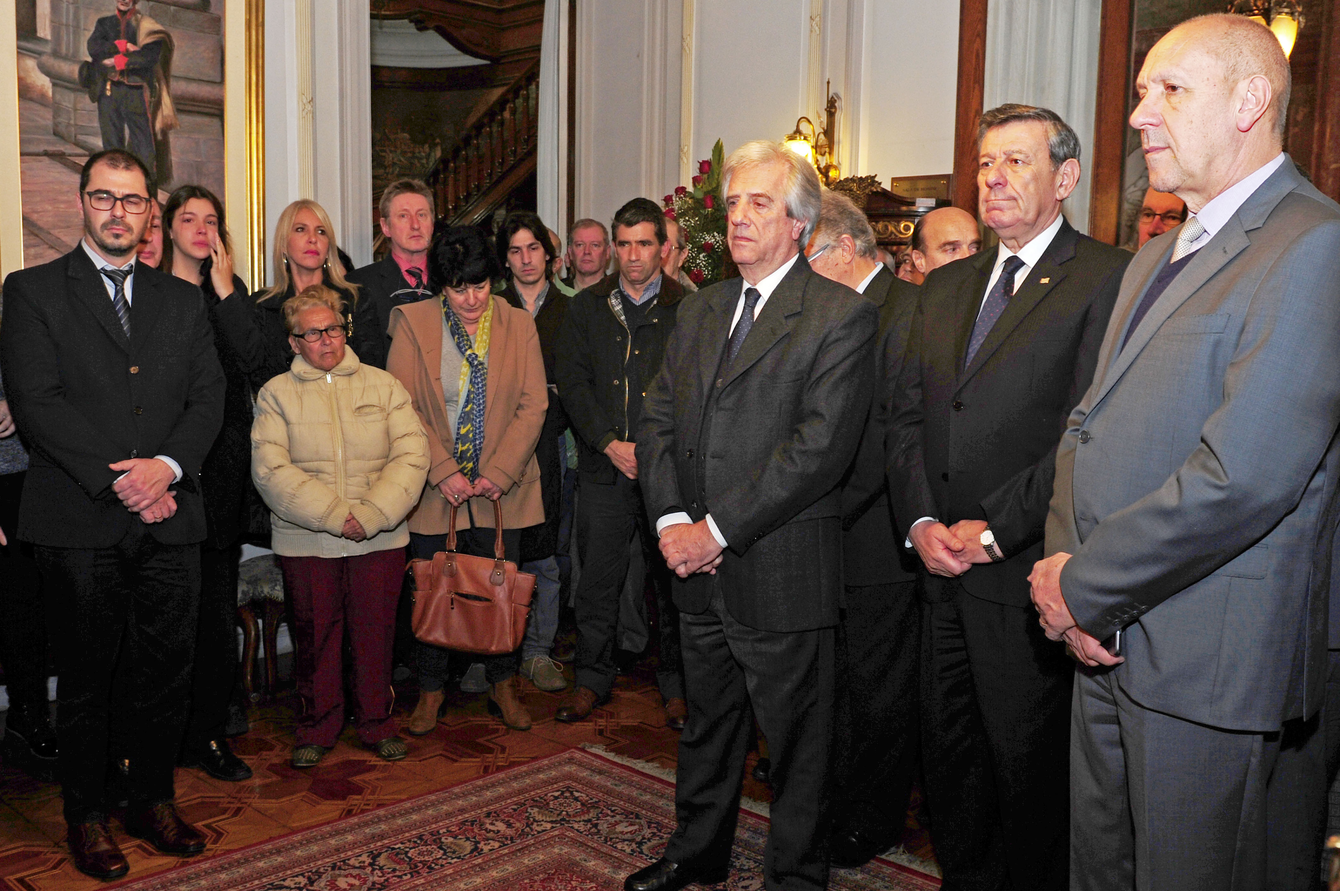 Tabaré Vázquez acompañado de Raúl Sendic, Rodolfo Nin Novoa, Miguel Ángel Toma y Juan Andrés Roballo