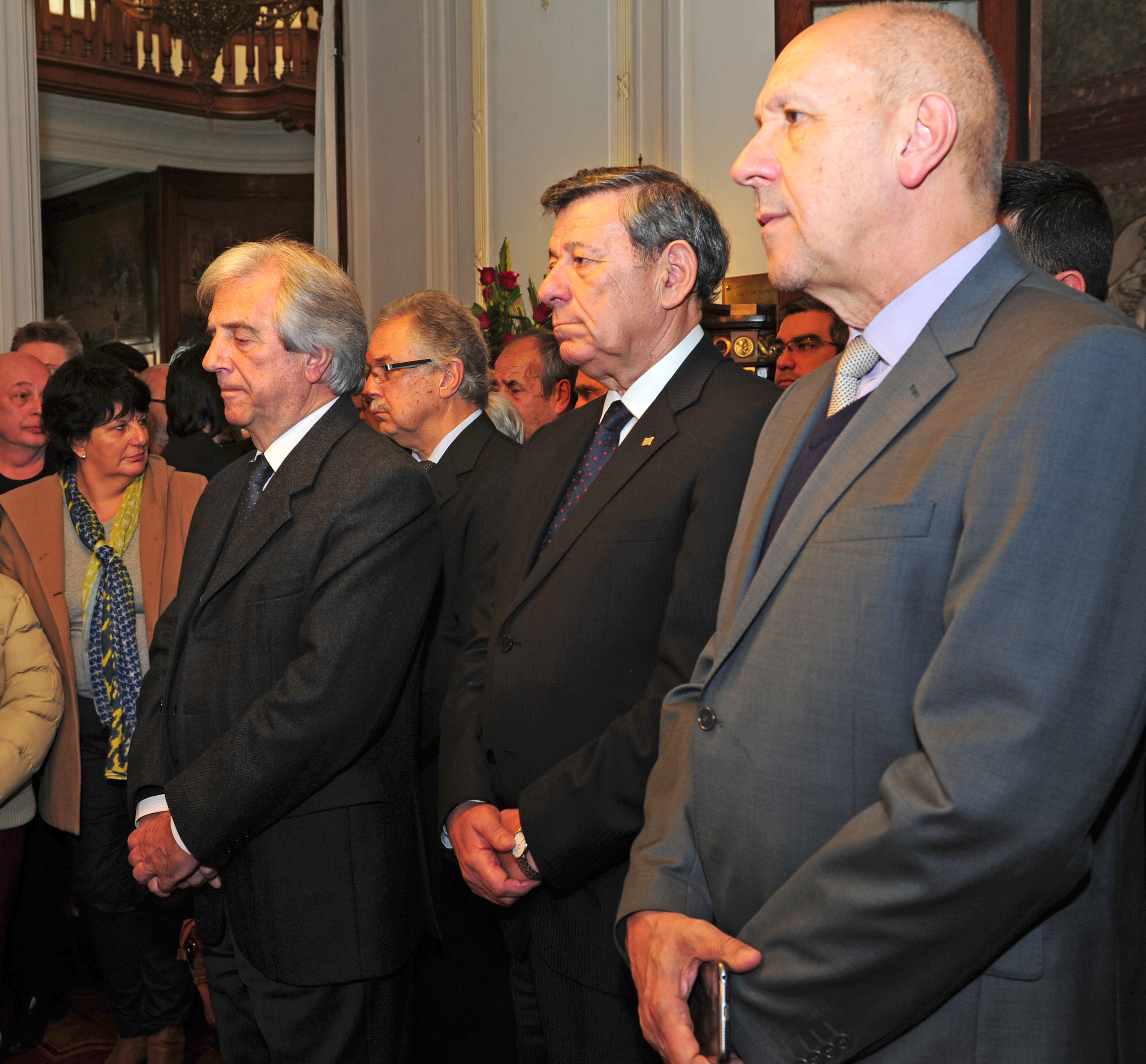Tabaré Vázquez acompañado de Rodolfo Nin Novoa y Miguel Ángel Toma
