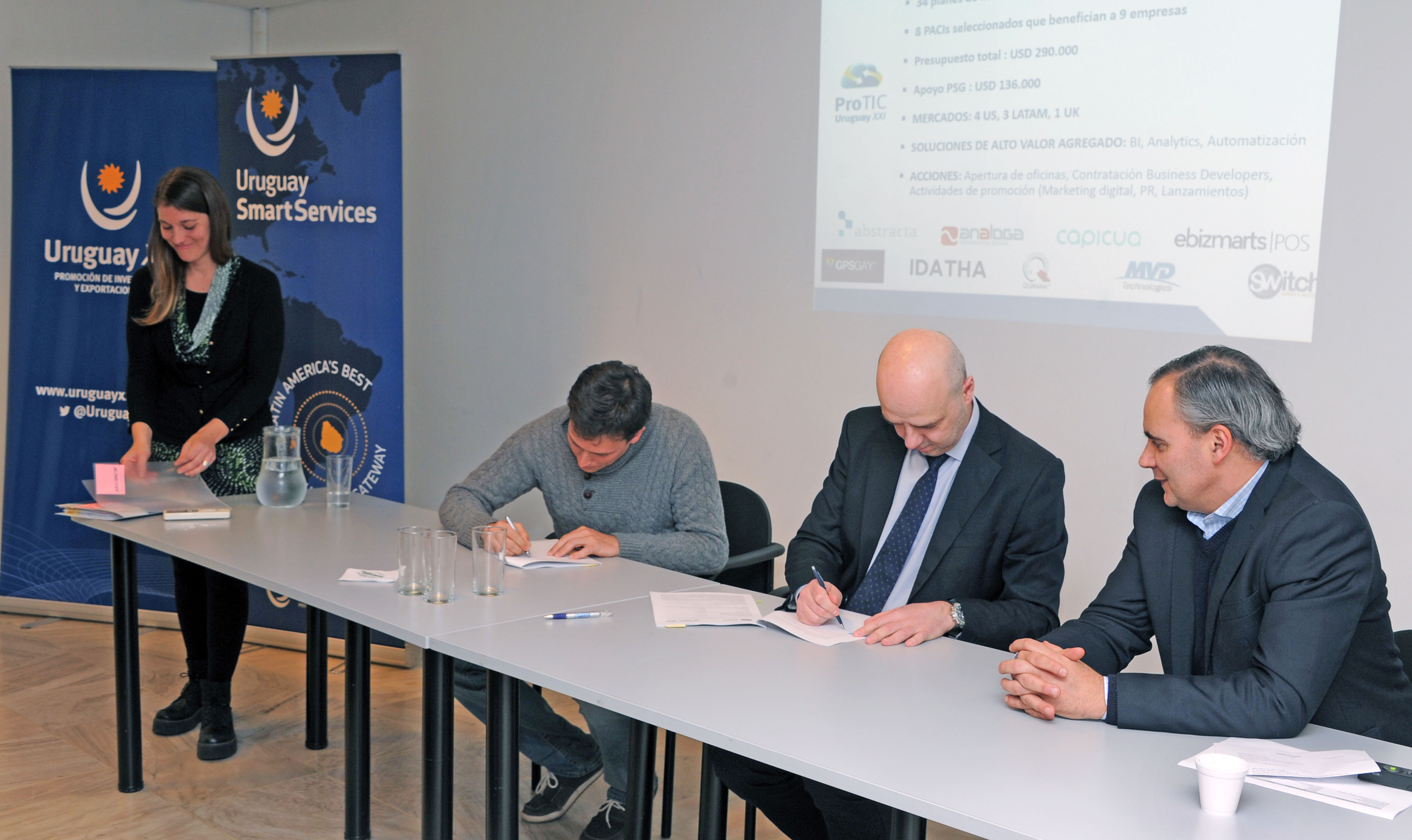 Firma de contrato