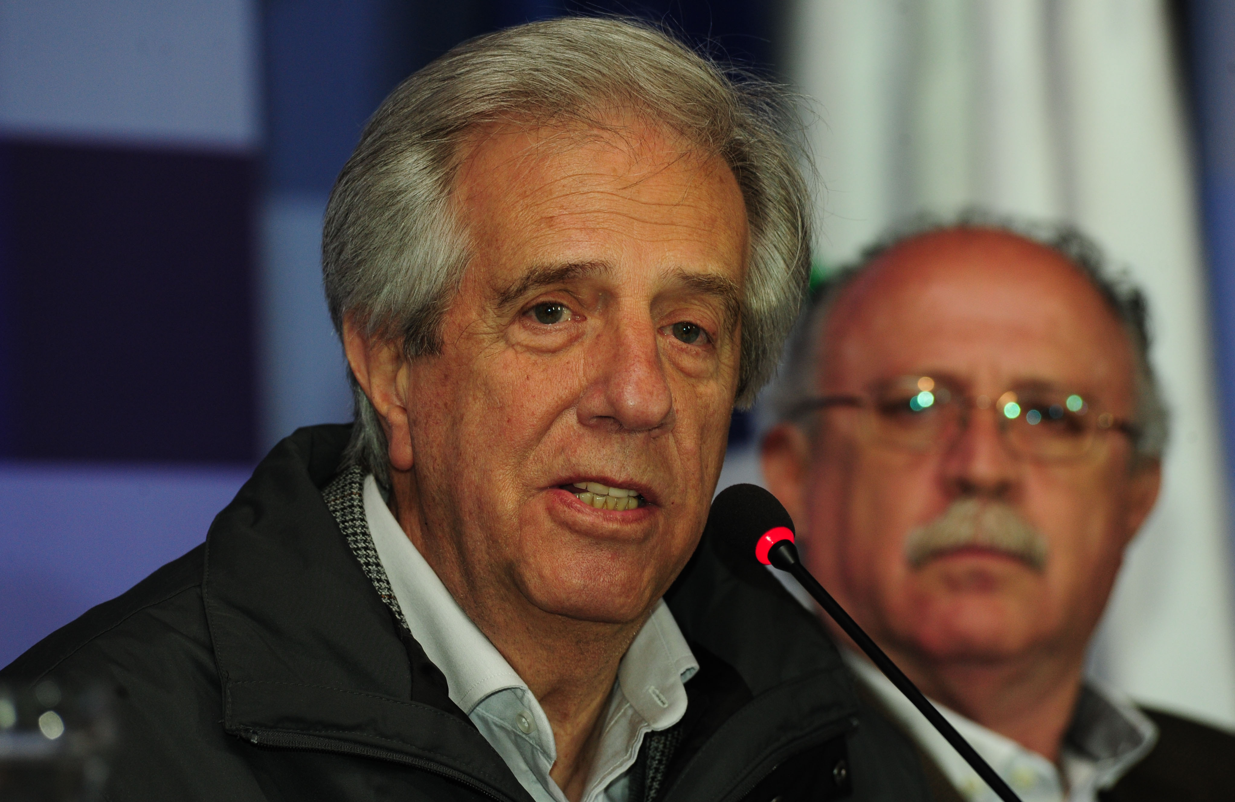 Vázquez se dirige a los presentes