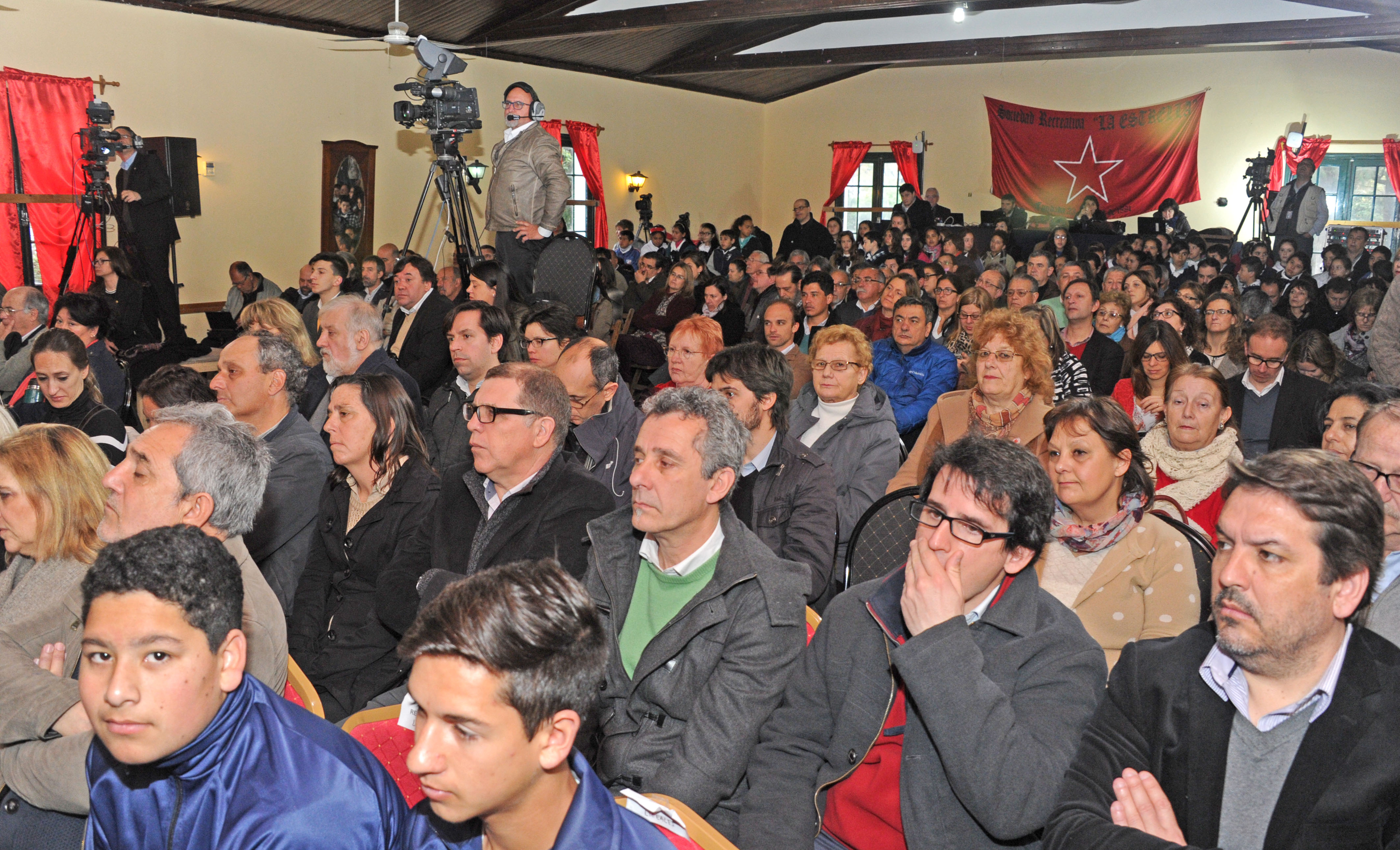 Asistentes al Consejo de Ministros en Fray Bentos