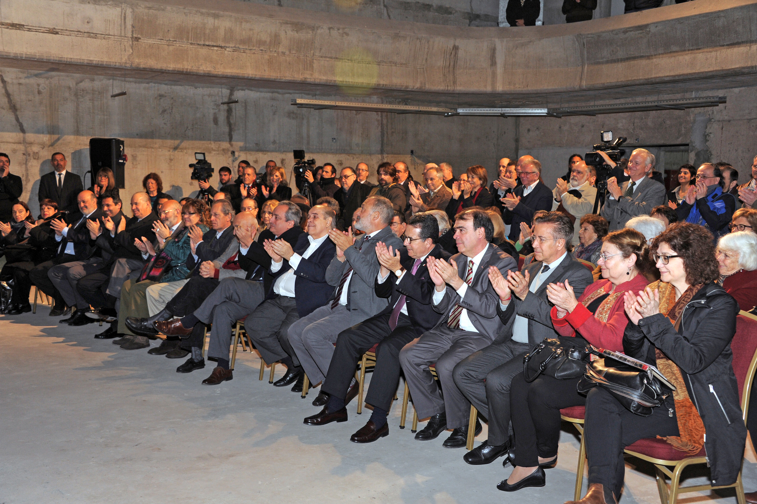 Asistentes al homenaje