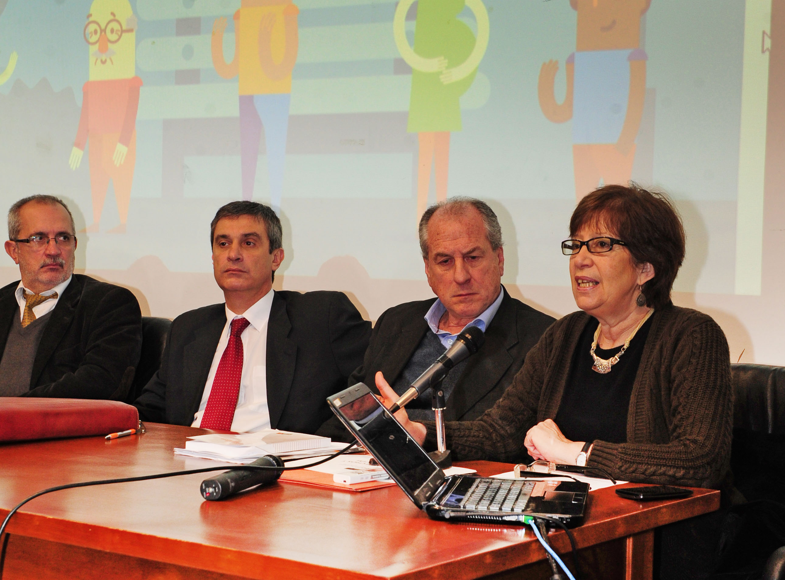 ministra de Desarrollo Social, Marina Arismendi hace uso de la palabra