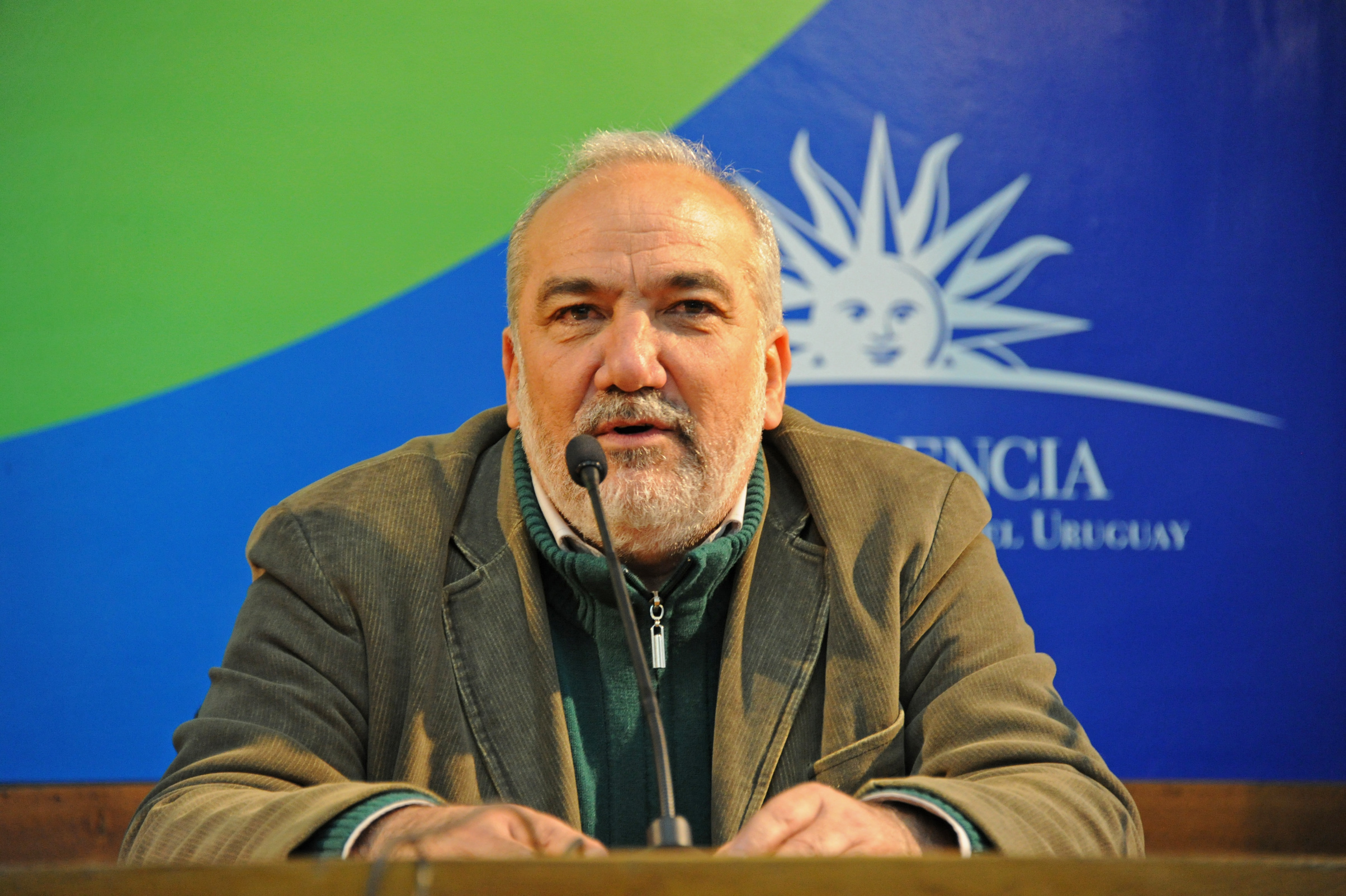 Wilson Netto, presidente del CODICEN, haciendo uso de la palabra