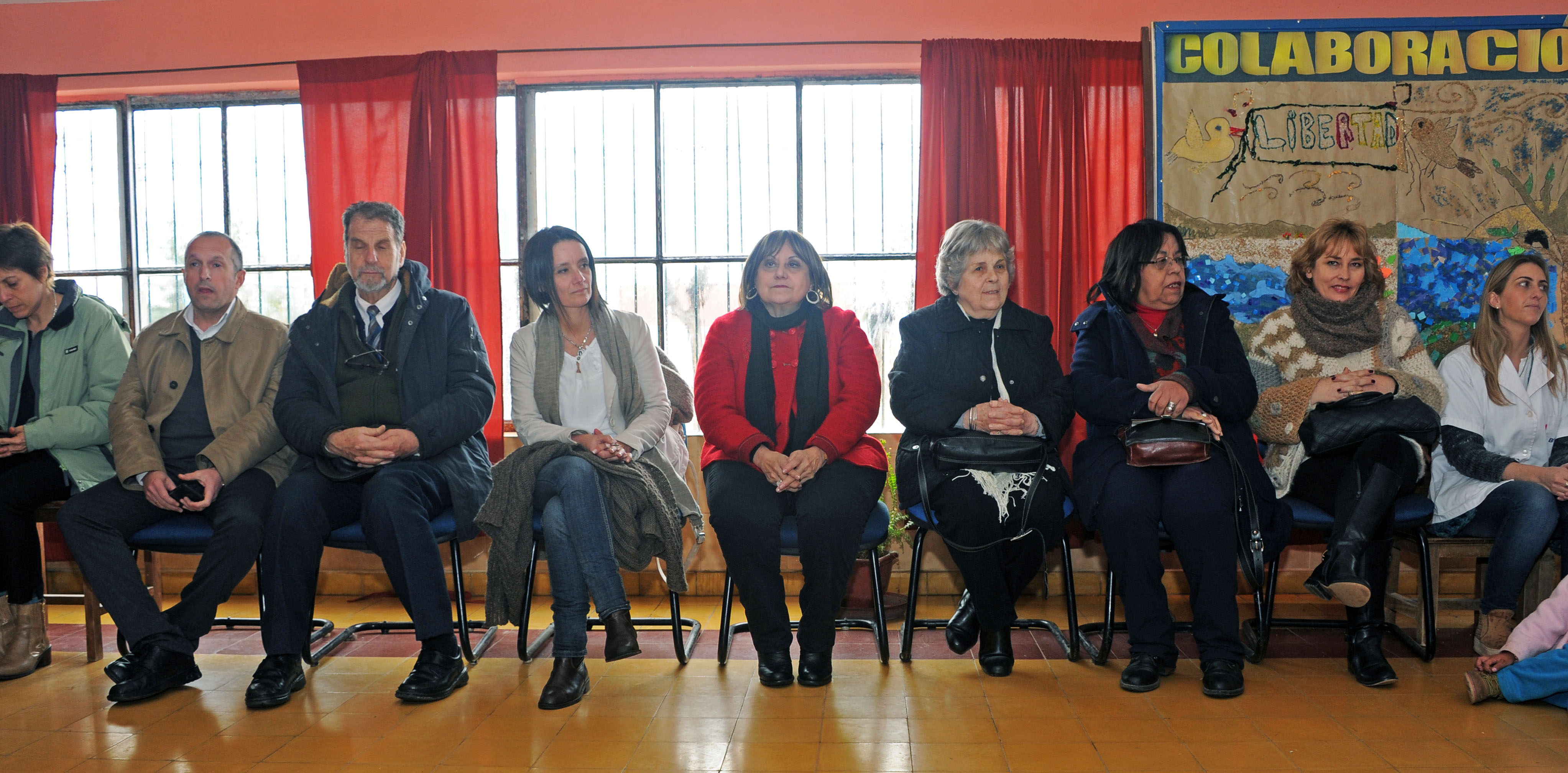 Autoridades asistentes