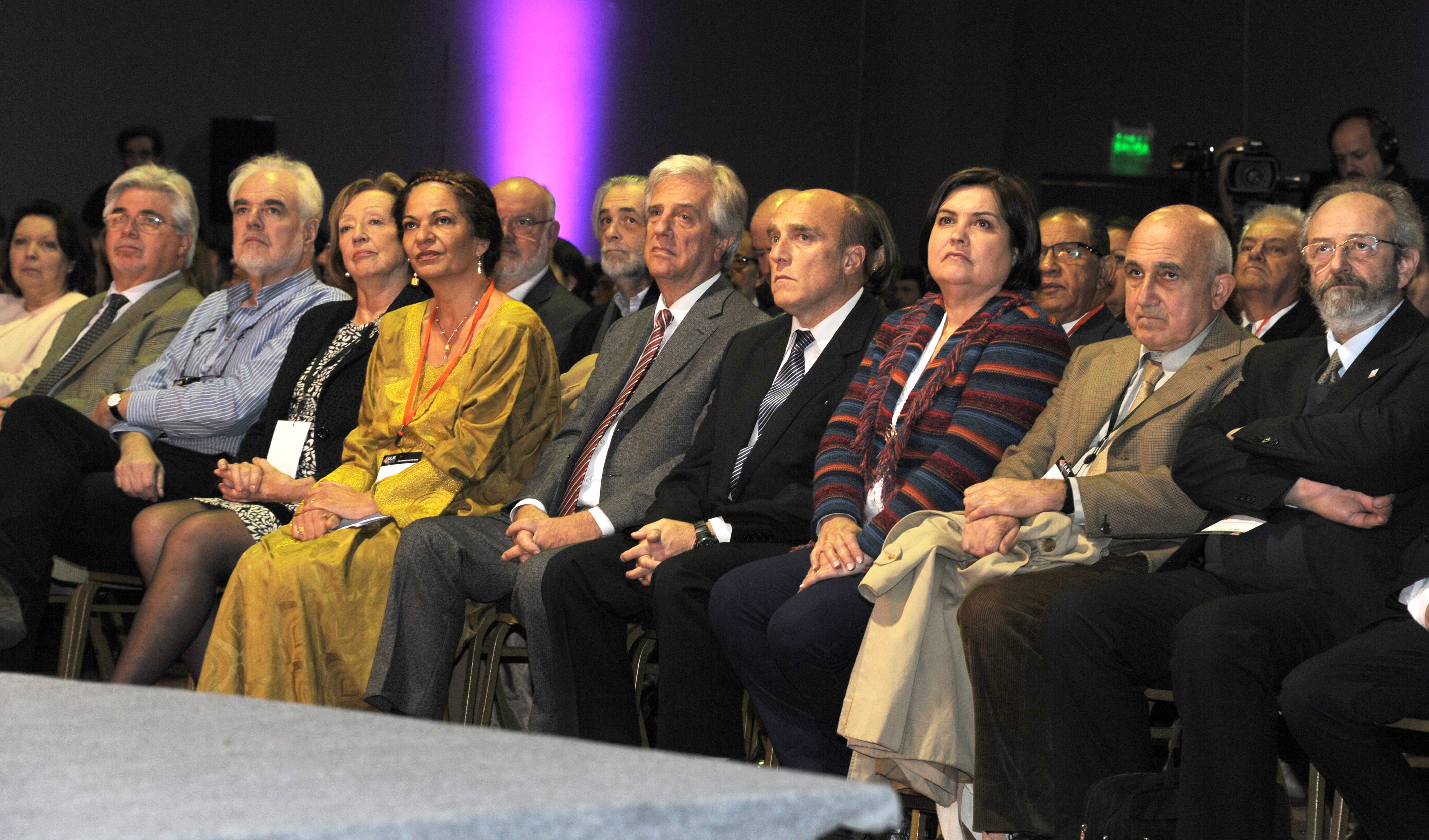 Autoridades en el evento