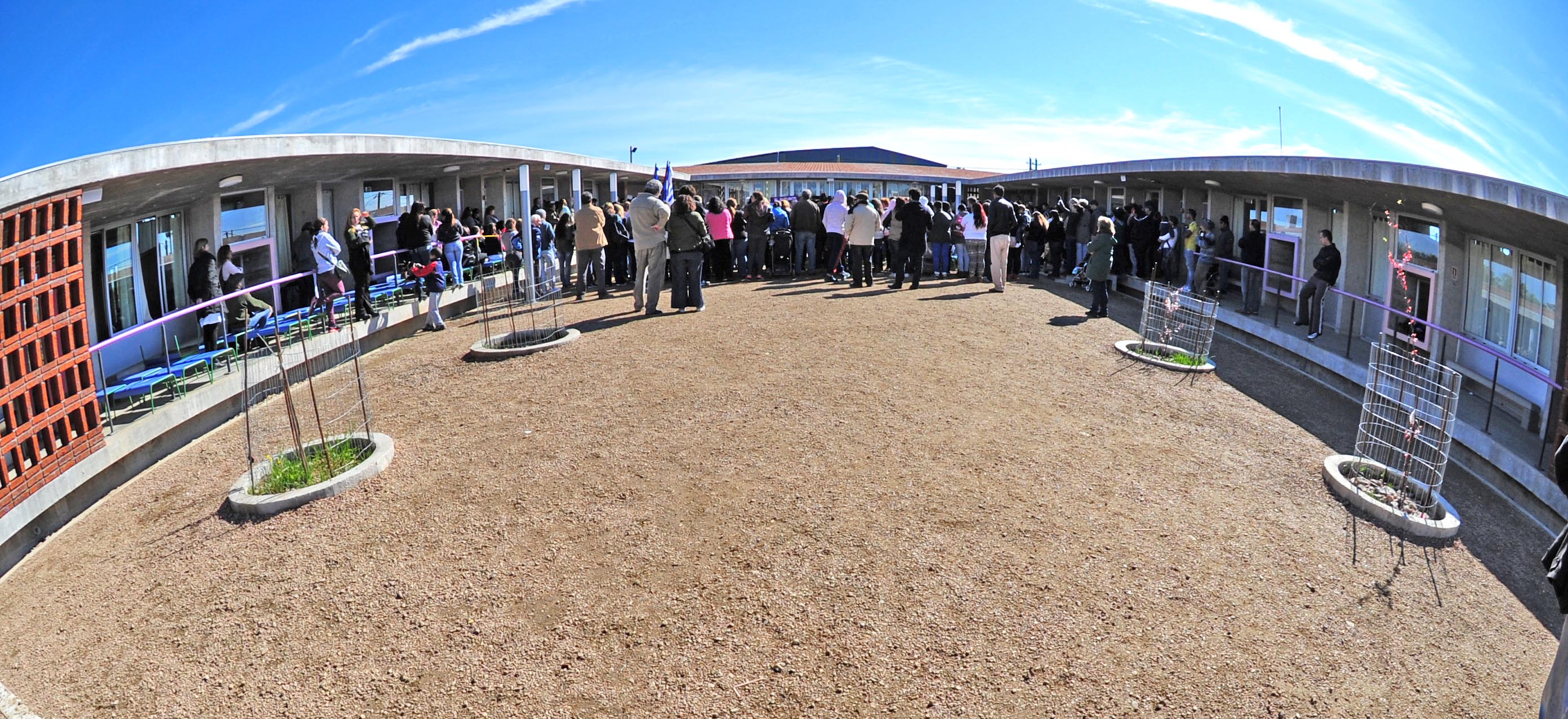 Escuela N° 300, de tiempo completo, en Colonia Nicolich, Canelones