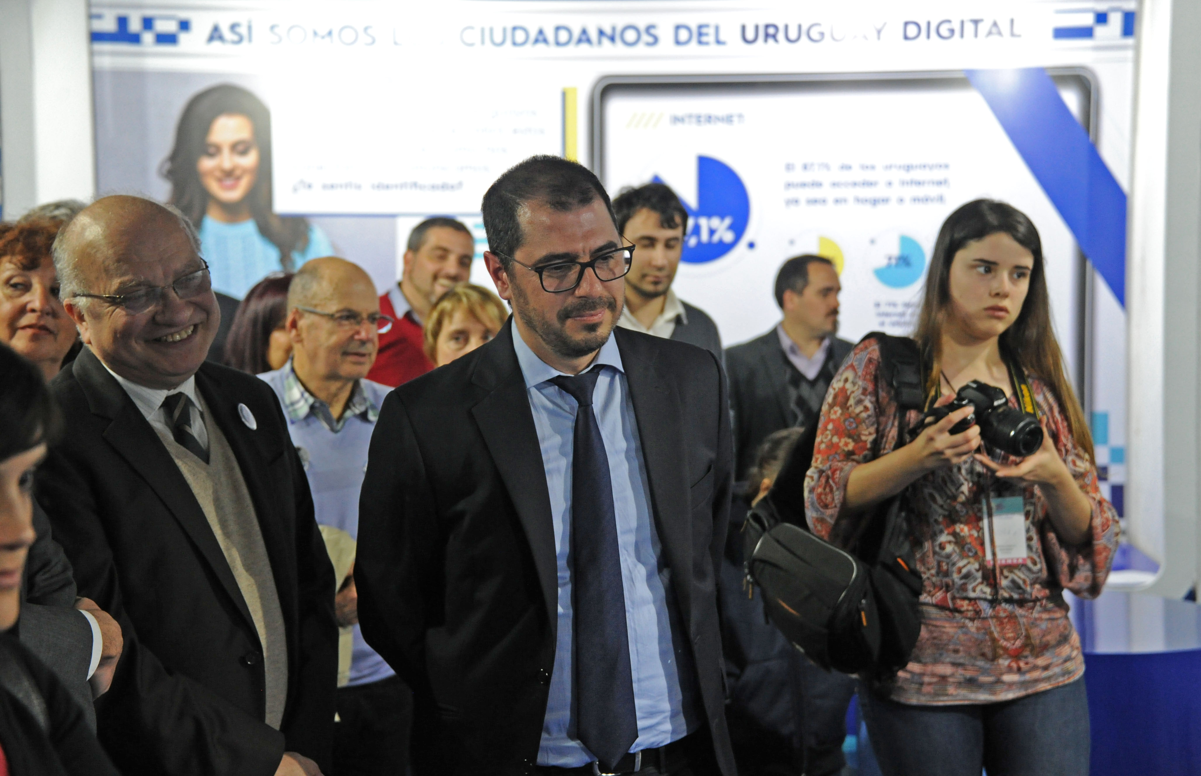 Prosecretario de Presidencia, Juan Andrés Roballo y el director ejecutivo de Agesic, José Clastornik