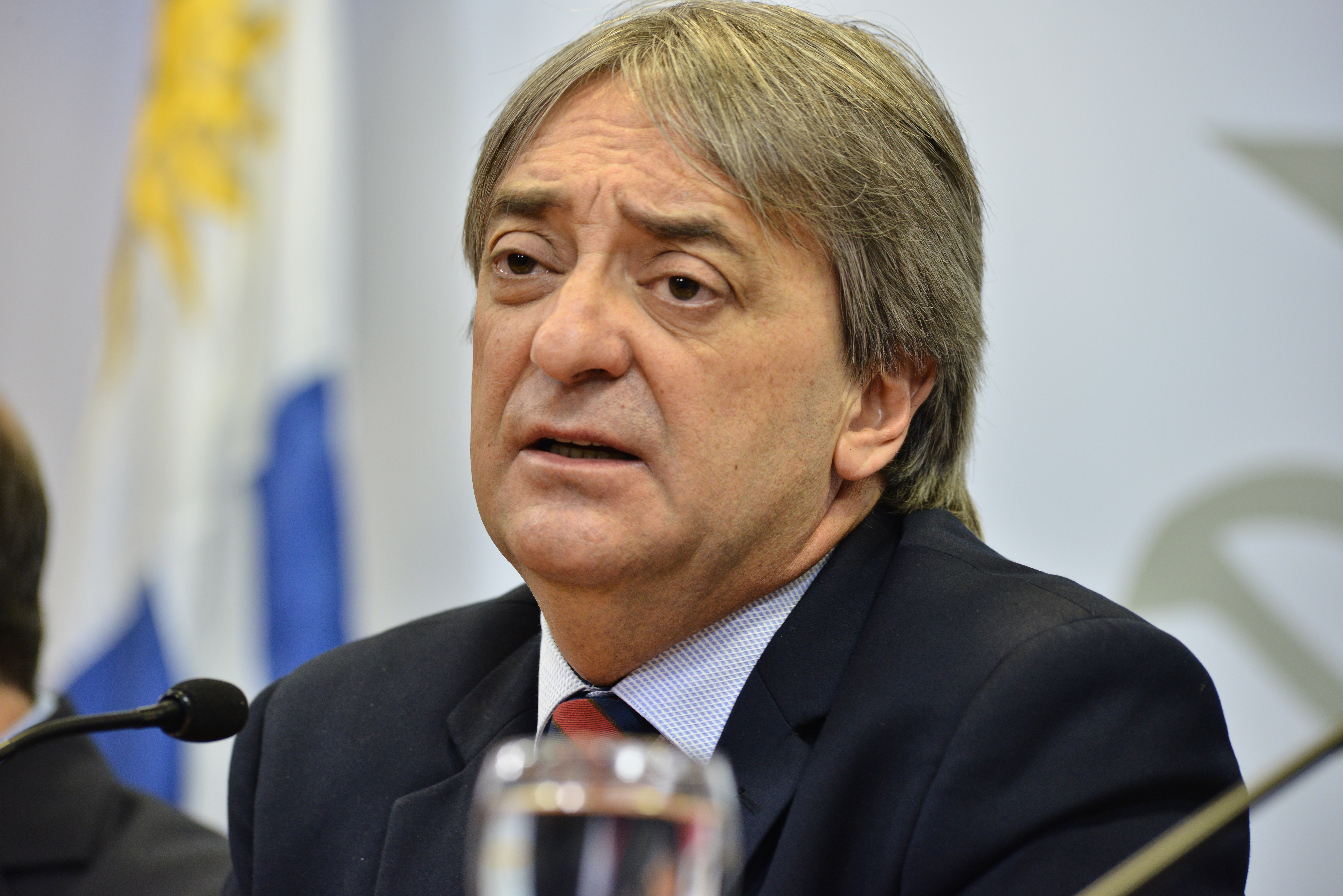 Director Nacional de Deporte, Fernando Cáceres, haciendo uso de la palabra