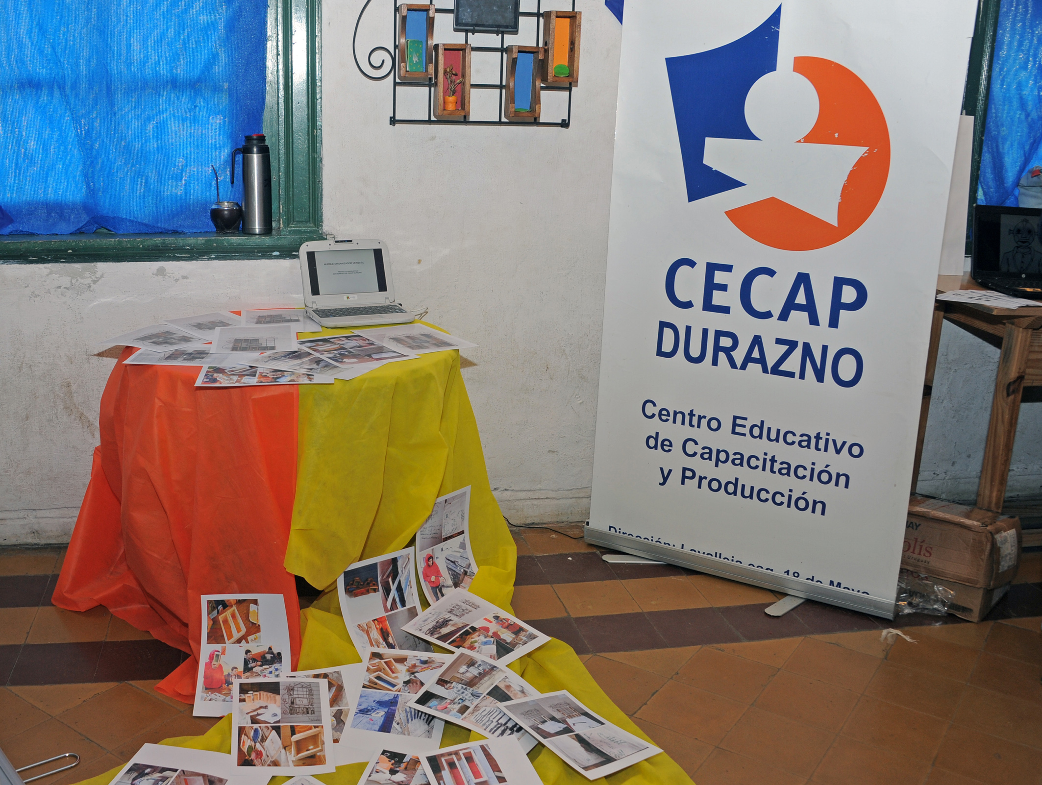 Muestra de trabajos y actividades del CECAP, Centros Educativos de Capacitación y Producción