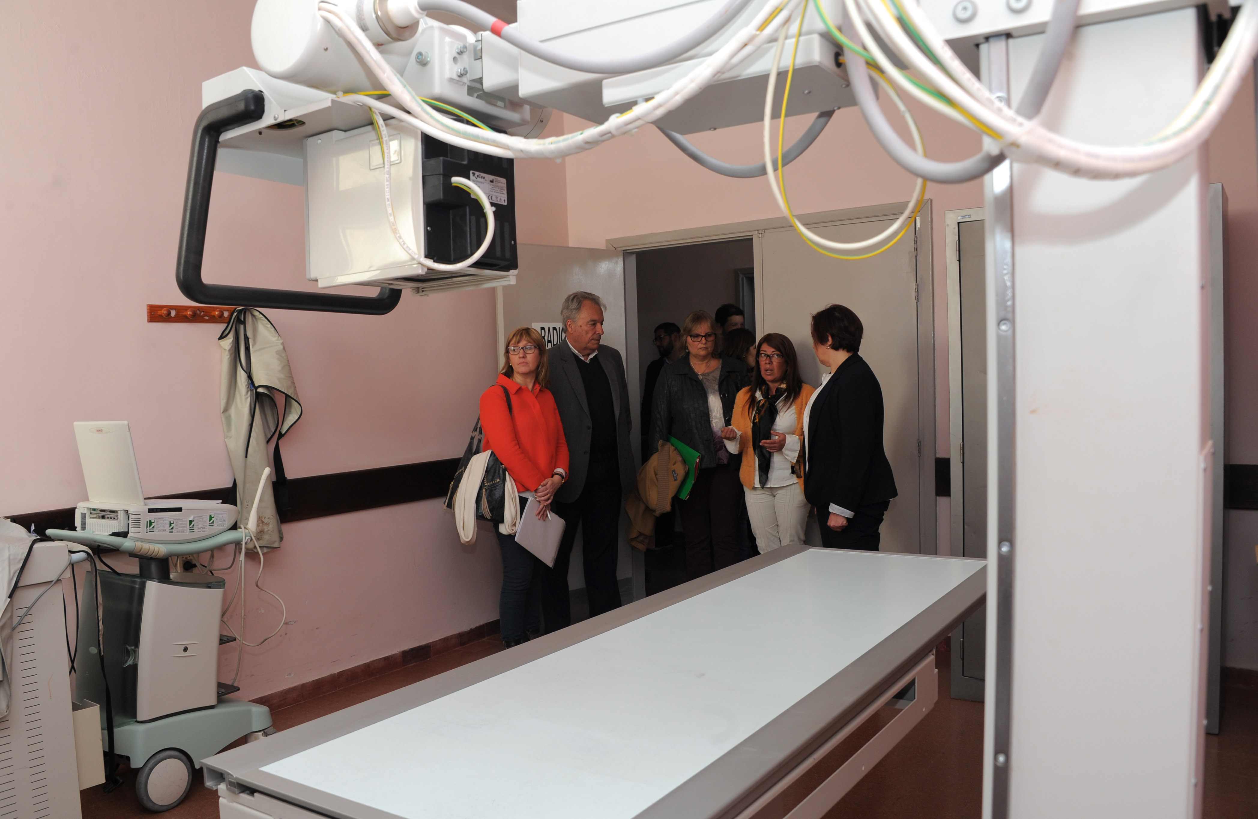 Recorrida por instalaciones del Hospital de Rocha