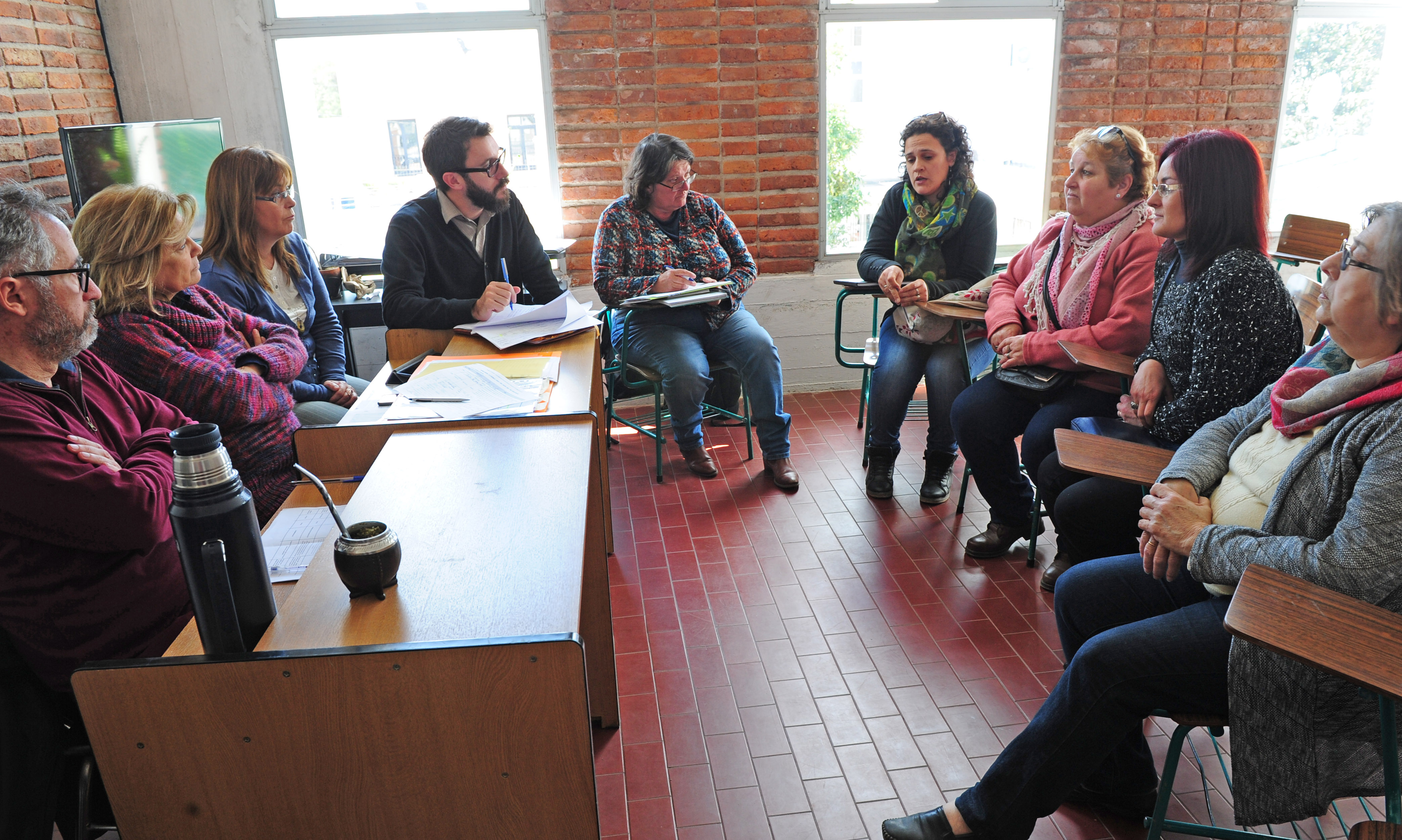 Ministra Eneida de León dialoga con actores sociales de Rocha