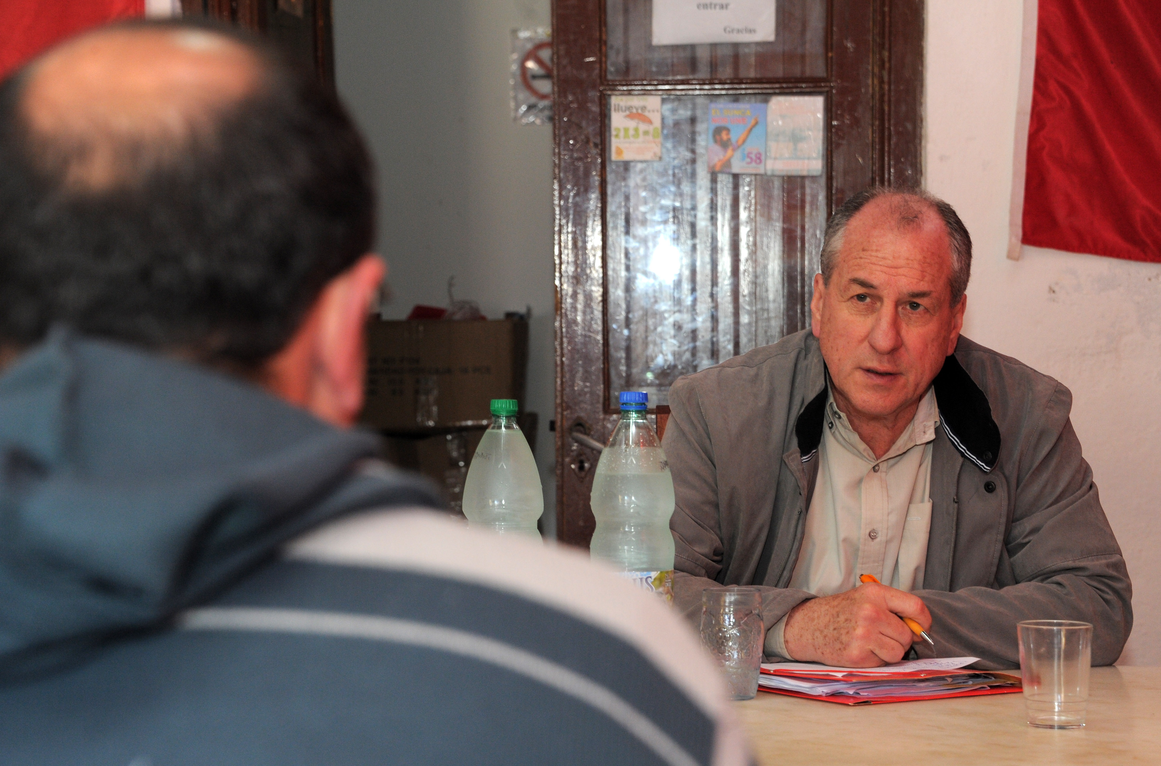 Ministro Ernesto Murro dialoga con vecinos rochenses