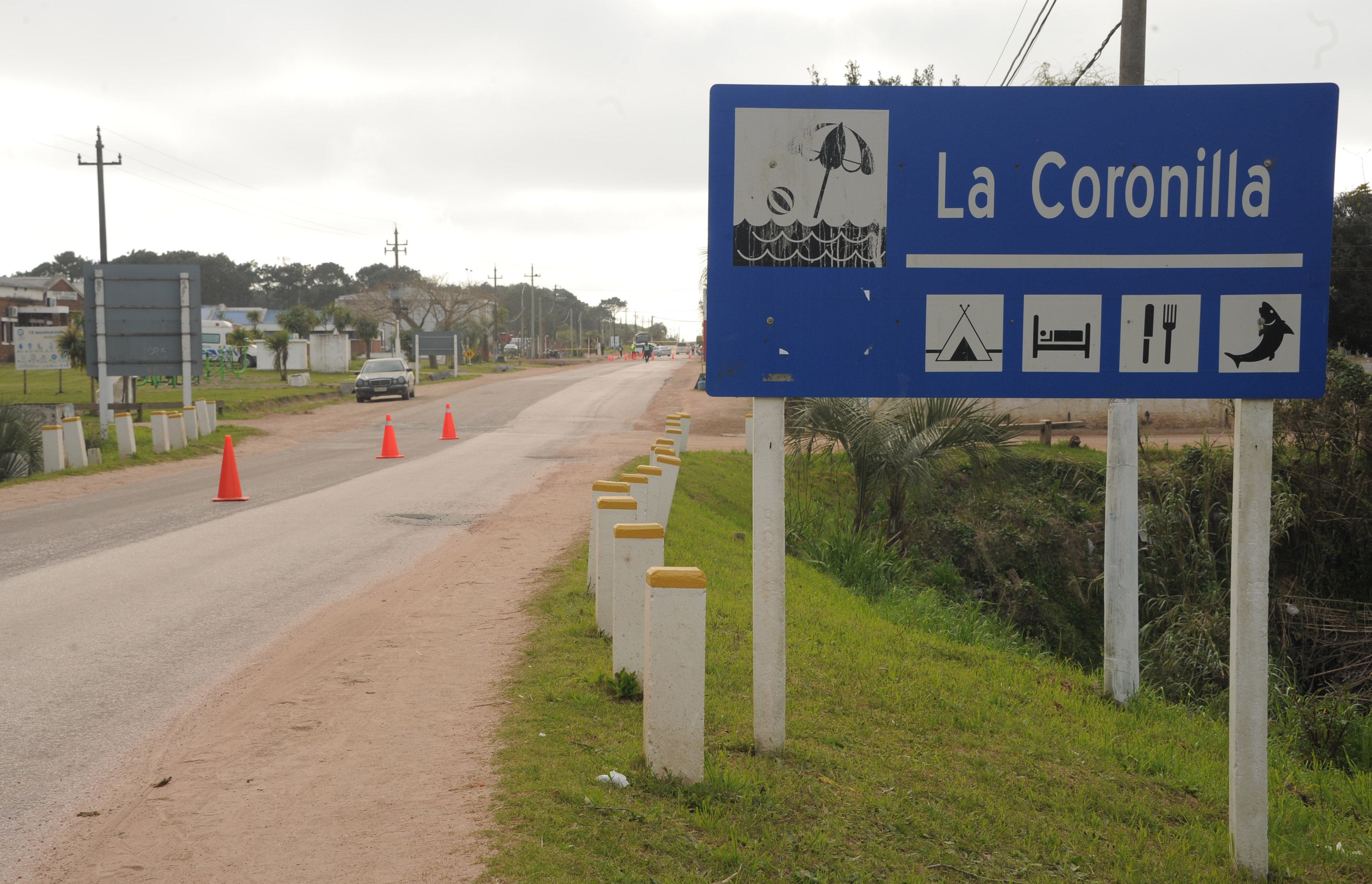 Entrada principal a La Coronilla