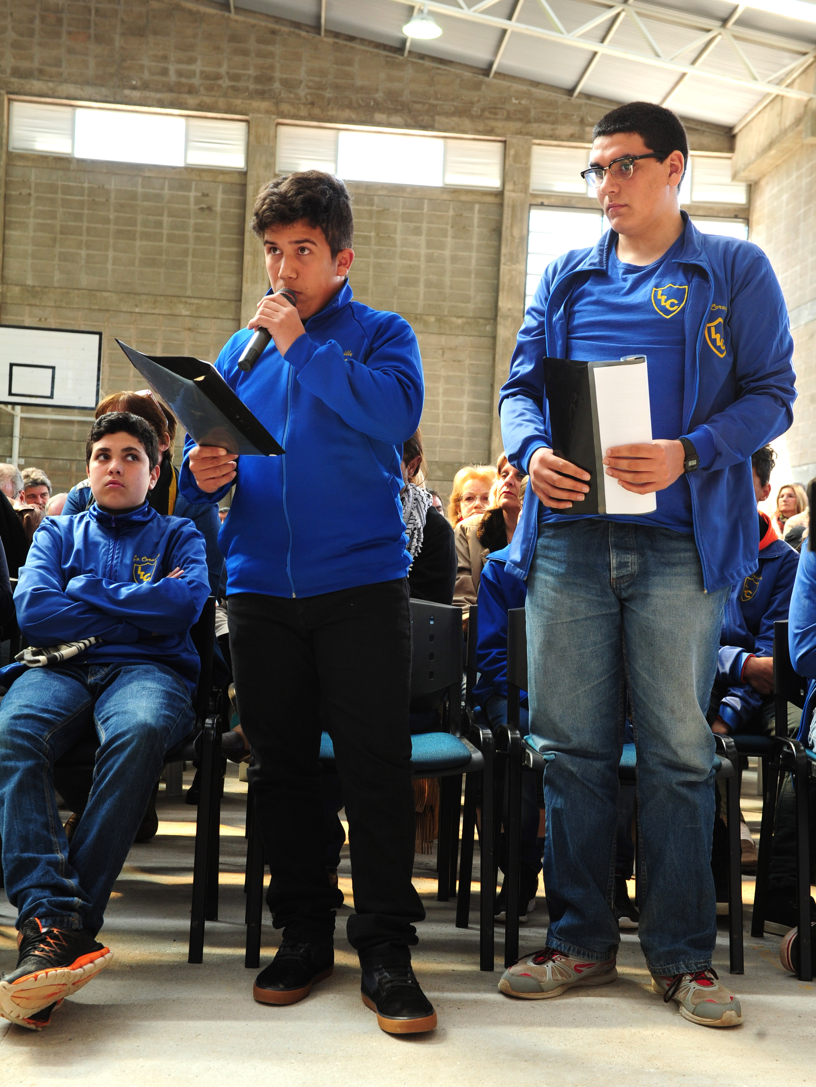 Estudiantes del Liceo de la Coronilla se dirigen al Presidente