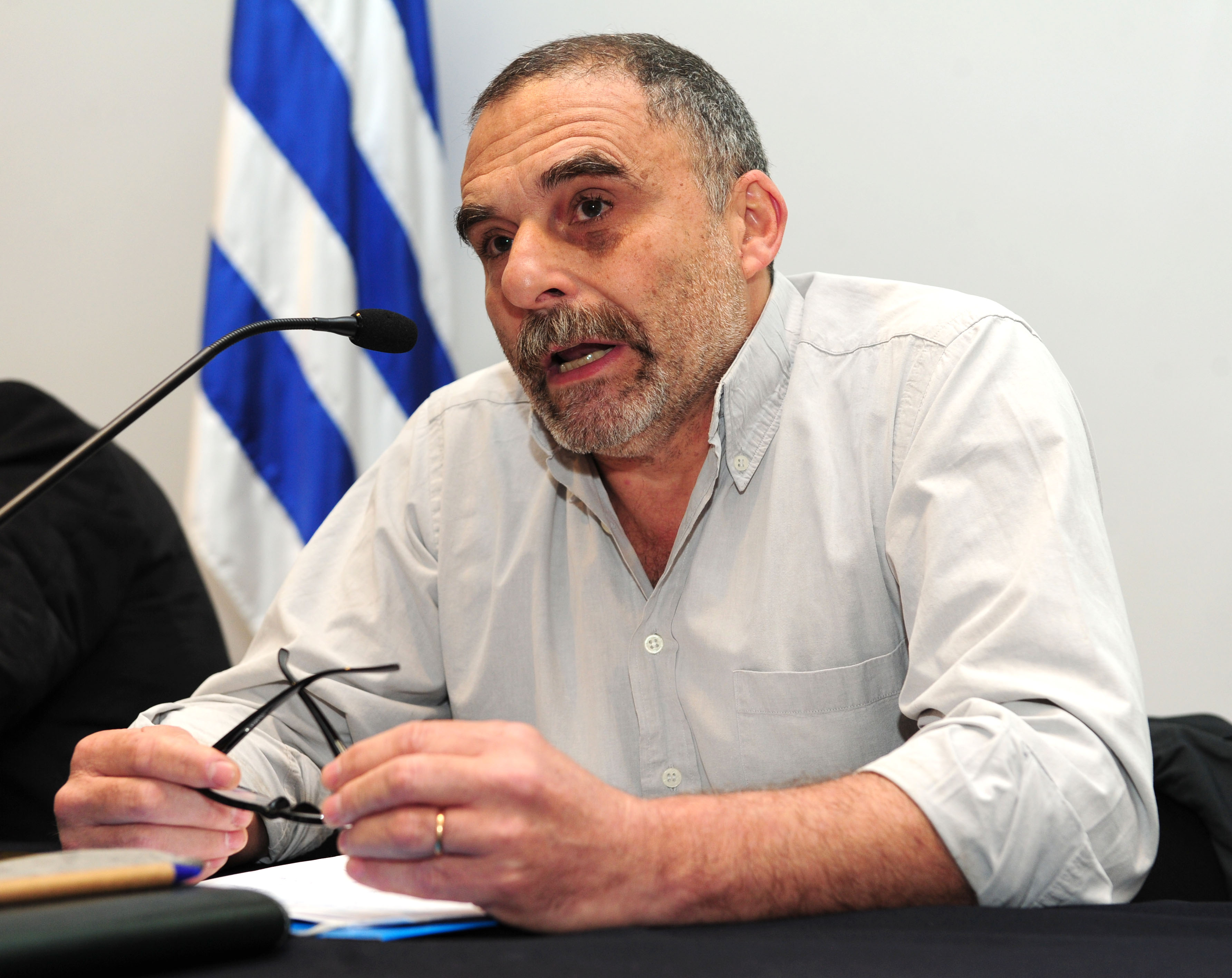 Titular de la Secretaría Nacional de Ambiente, Agua y Cambio Climático, Carlos Colacce