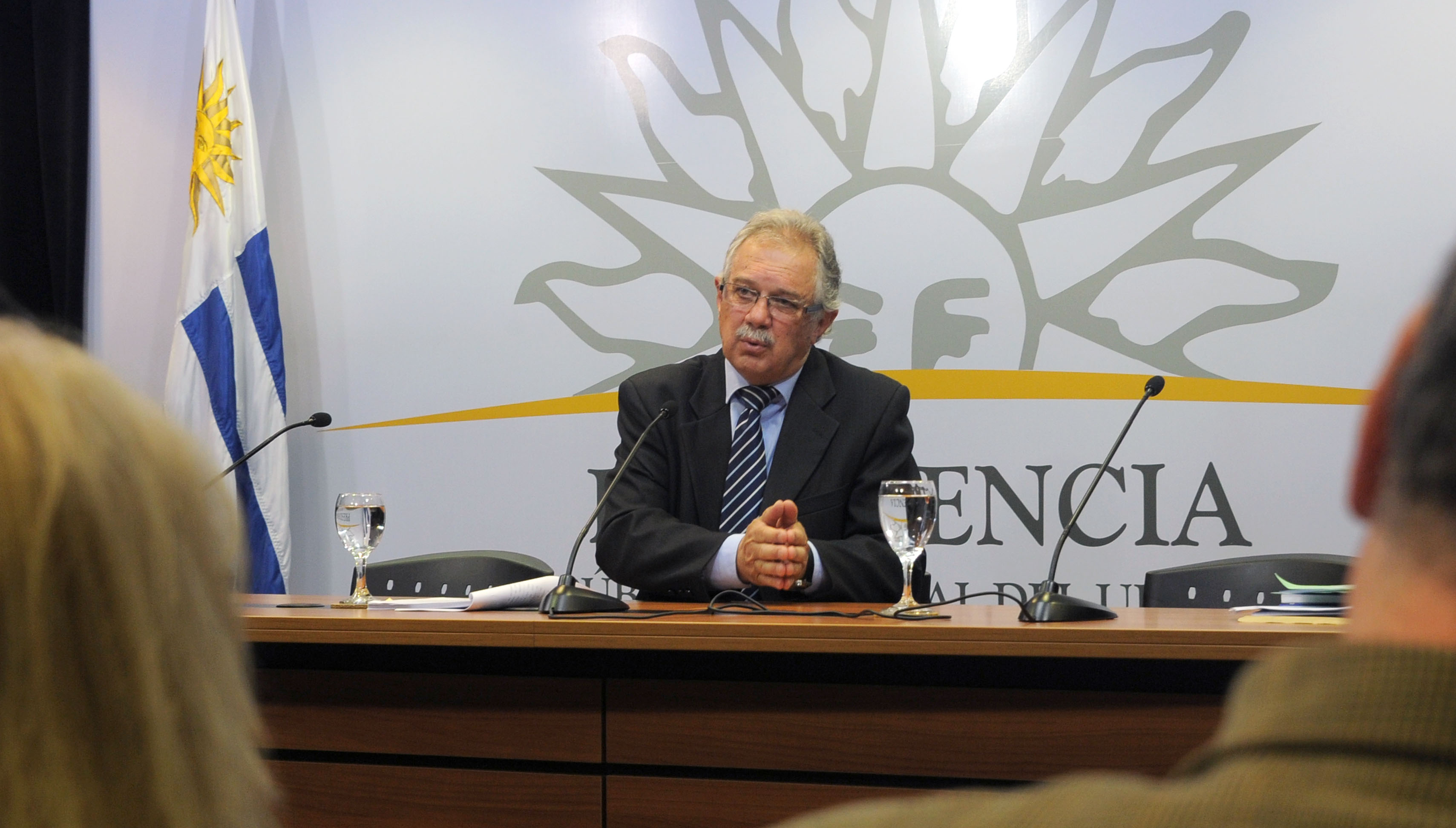 Ministro de Defensa, Jorge Menéndez