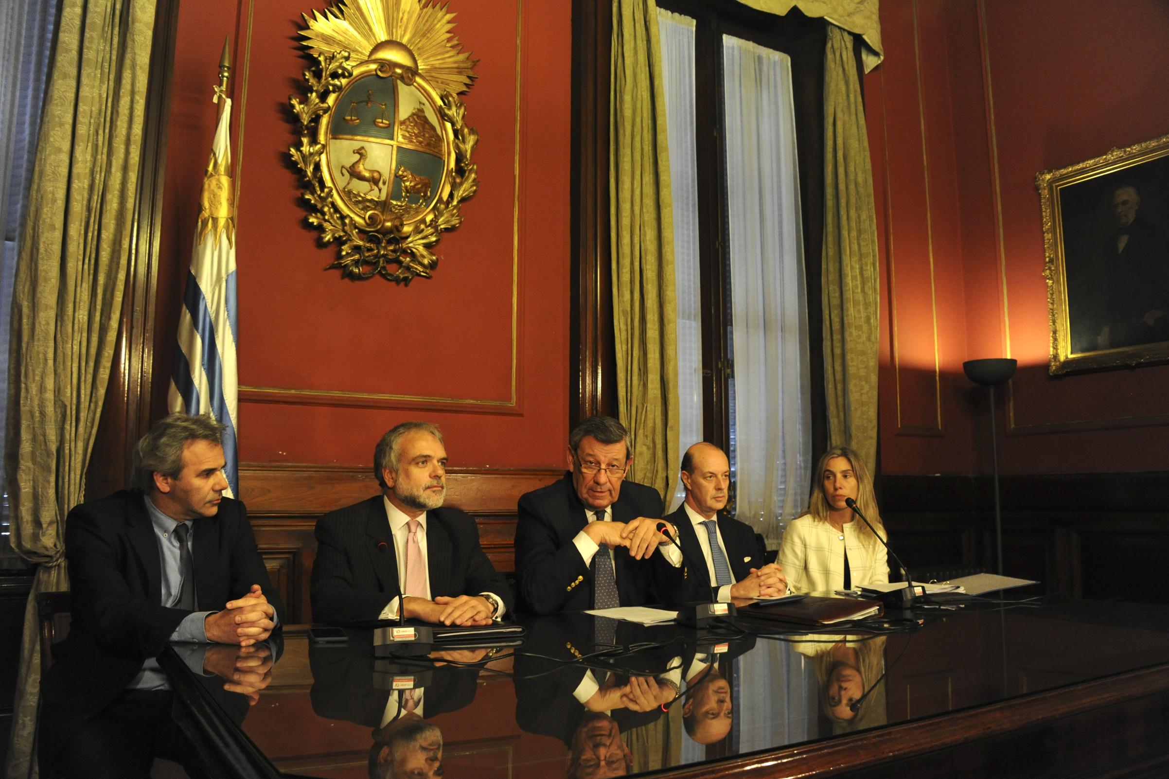 Canciller Rodolfo Nin Novoa, haciendo uso de la palabra