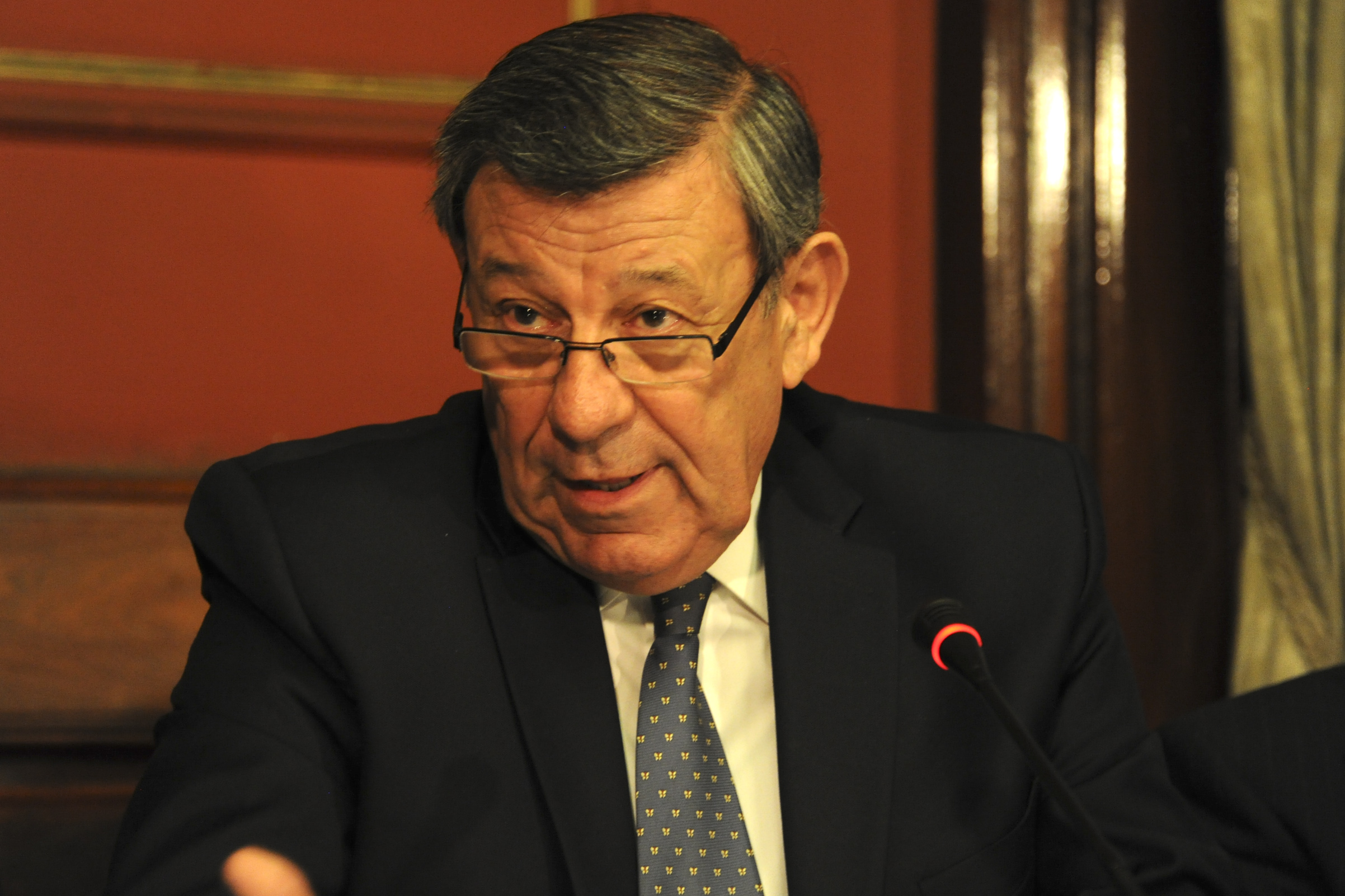 Canciller Rodolfo Nin Novoa, haciendo uso de la palabra