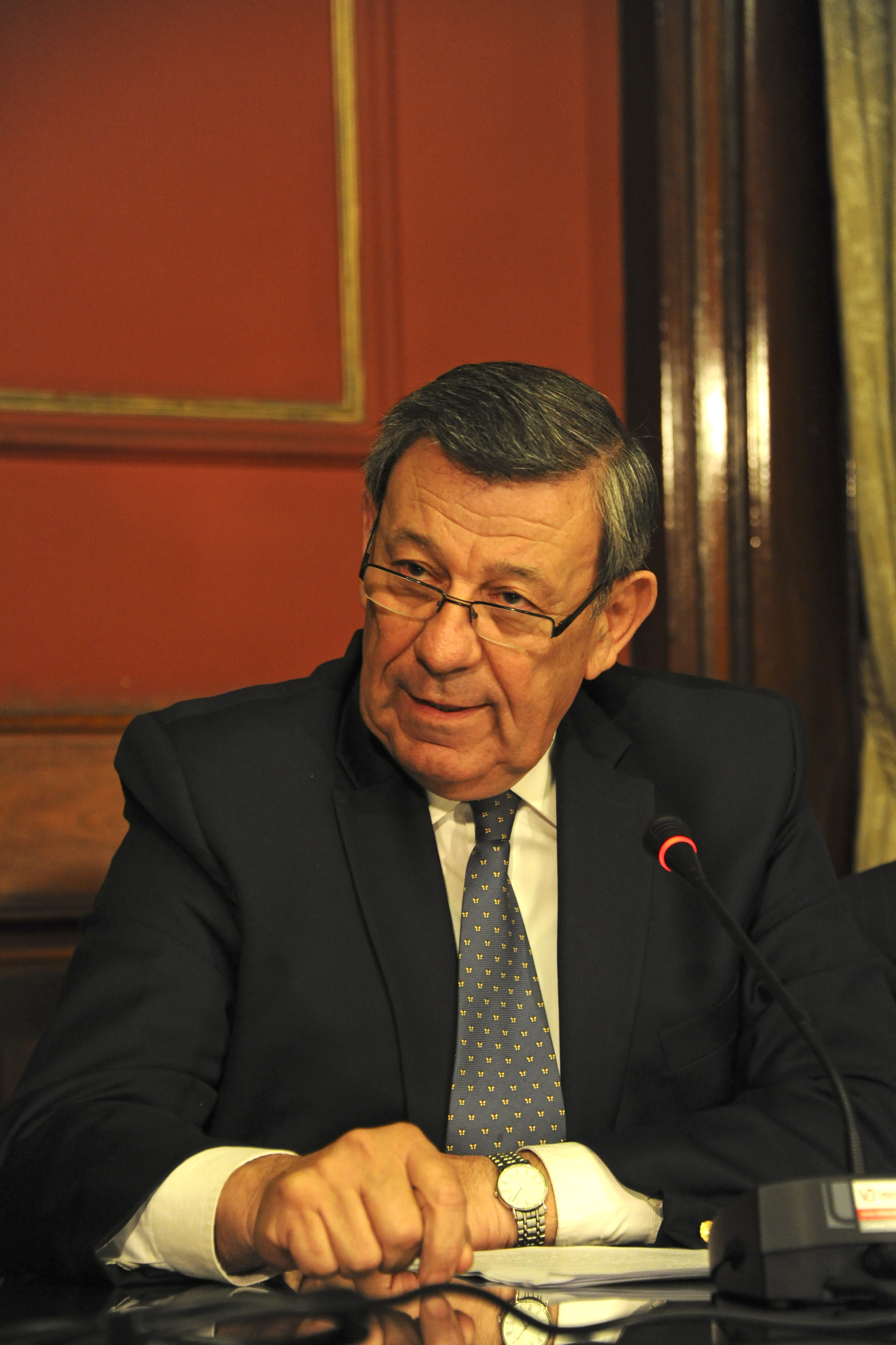 Canciller Rodolfo Nin Novoa, haciendo uso de la palabra