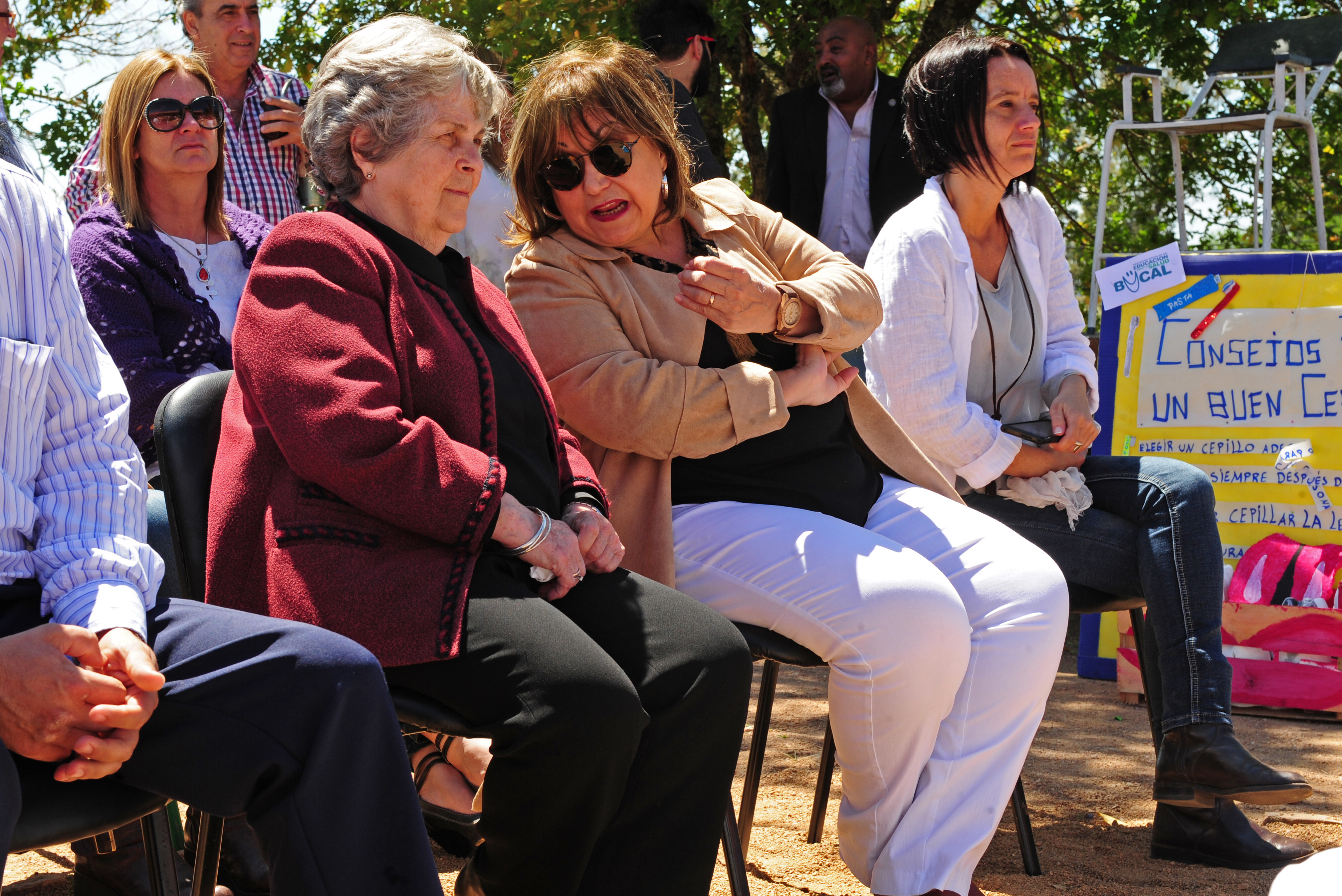 María Auxiliadora Delgado de Vázquez junto a Irupé Buzzetti, Directora General del Consejo de Educación Inicial y Primaria