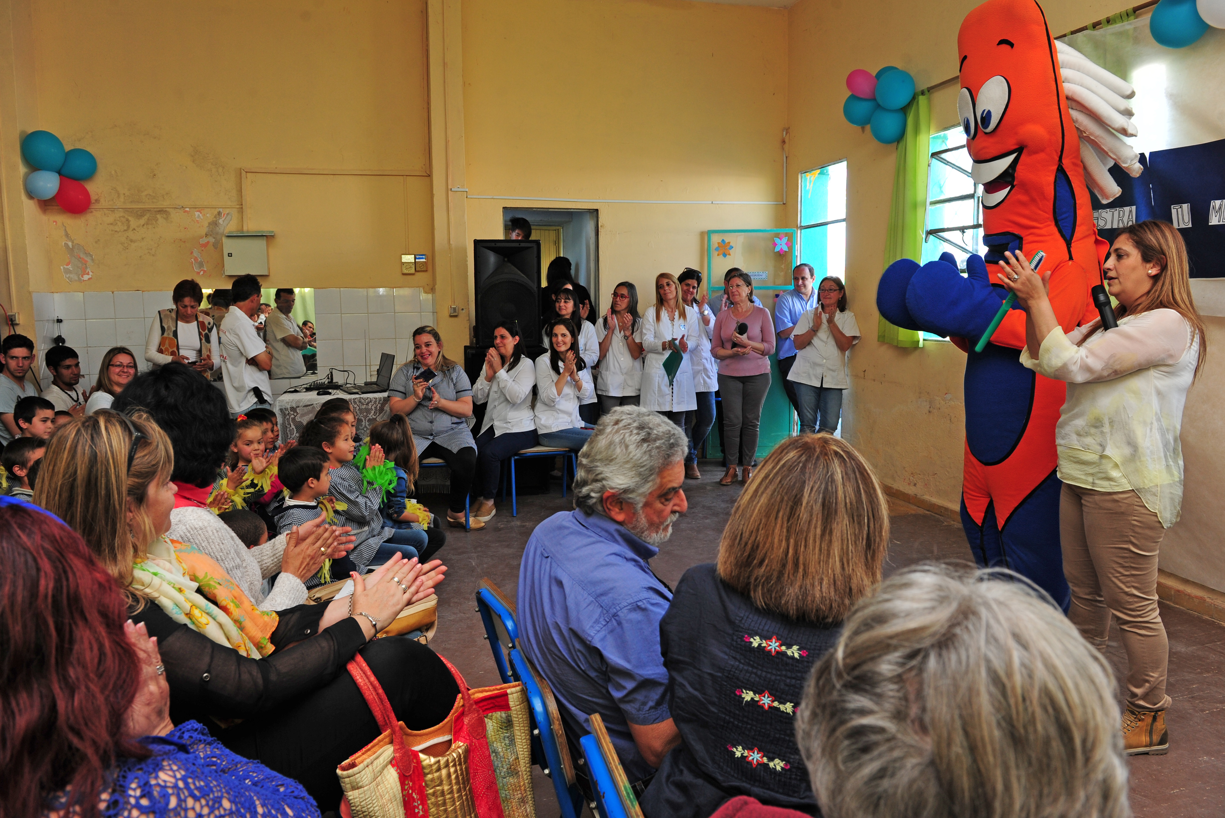 Actividad educativa y recreativa del Programa Salud Bucal
