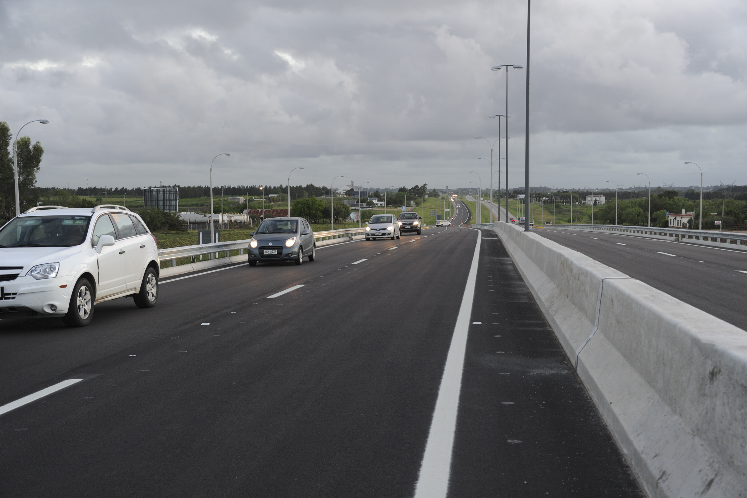 Rossi inauguró intercambiador en la intersección de rutas 5 y 48, que insumió 11 millones de dólares