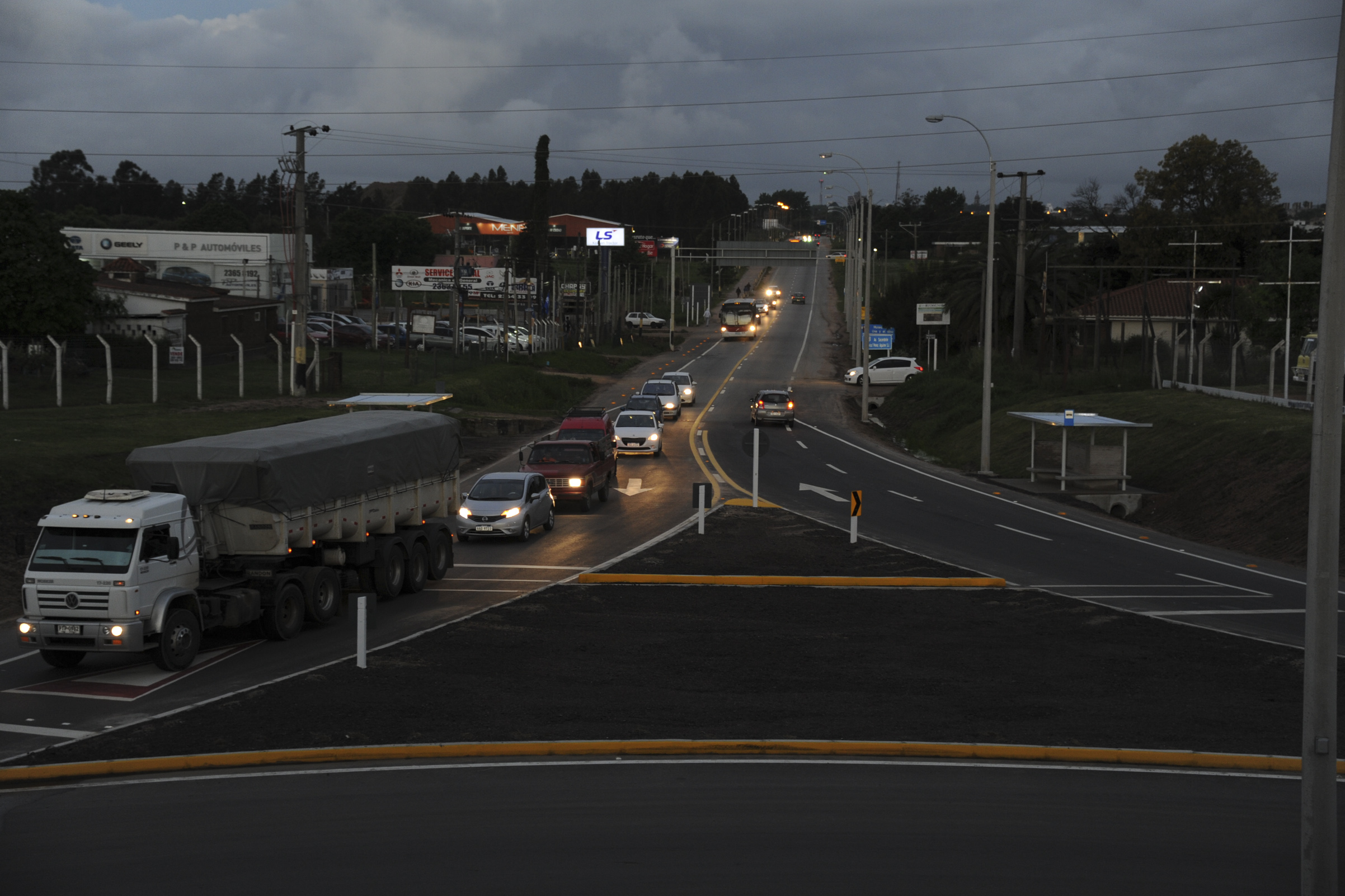 Rossi inauguró intercambiador en la intersección de rutas 5 y 48, que insumió 11 millones de dólares