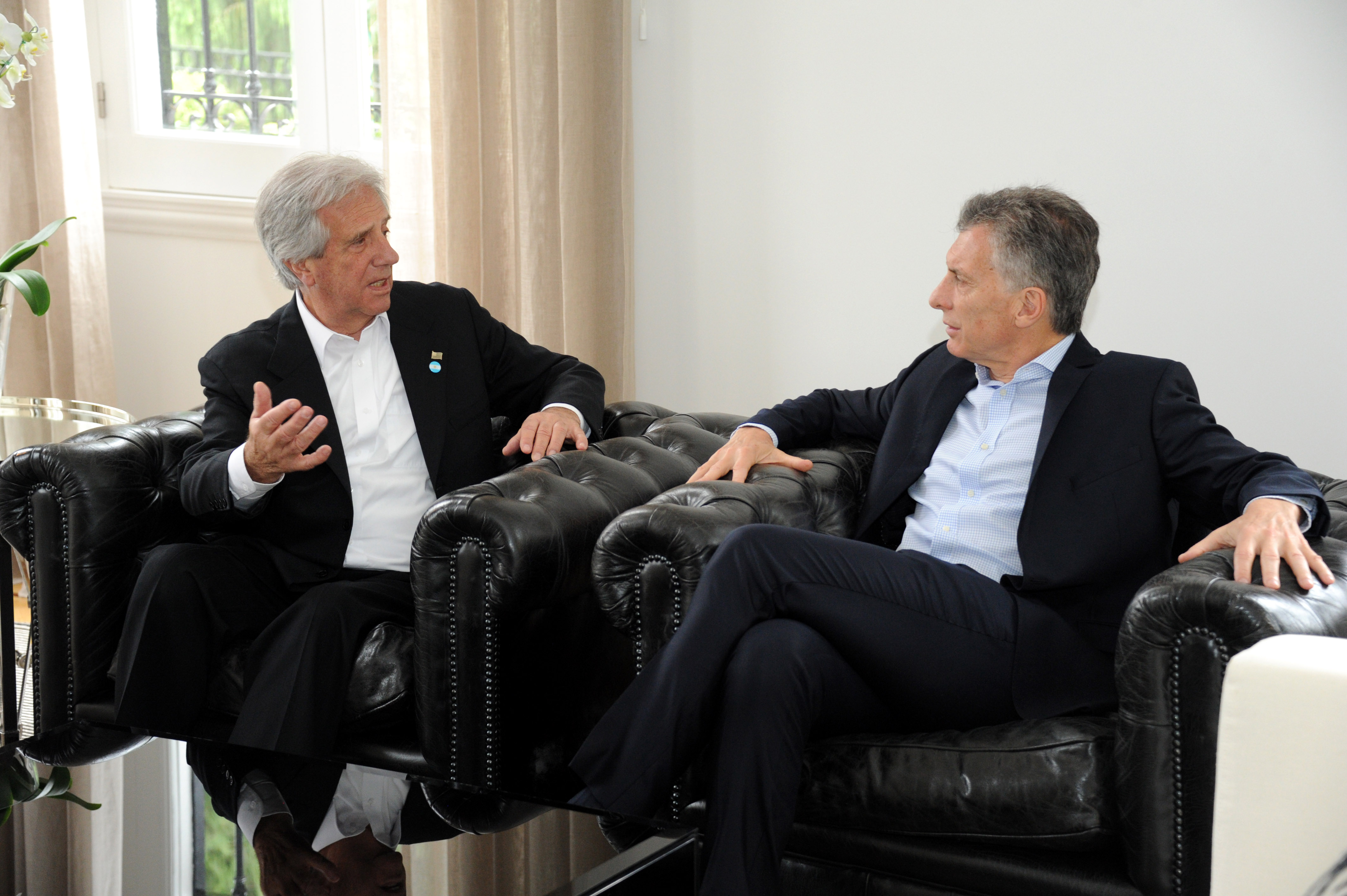 Diálogo privado entre ambos presidentes